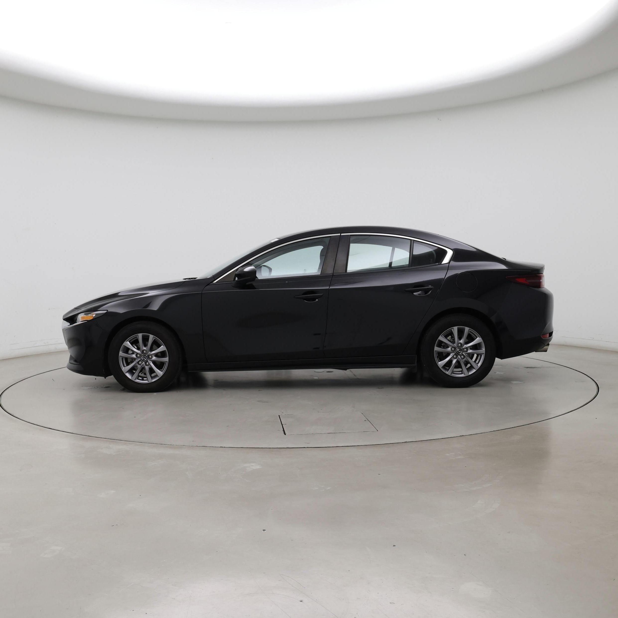 Thumbnail: 2021 Mazda Mazda3 - 3