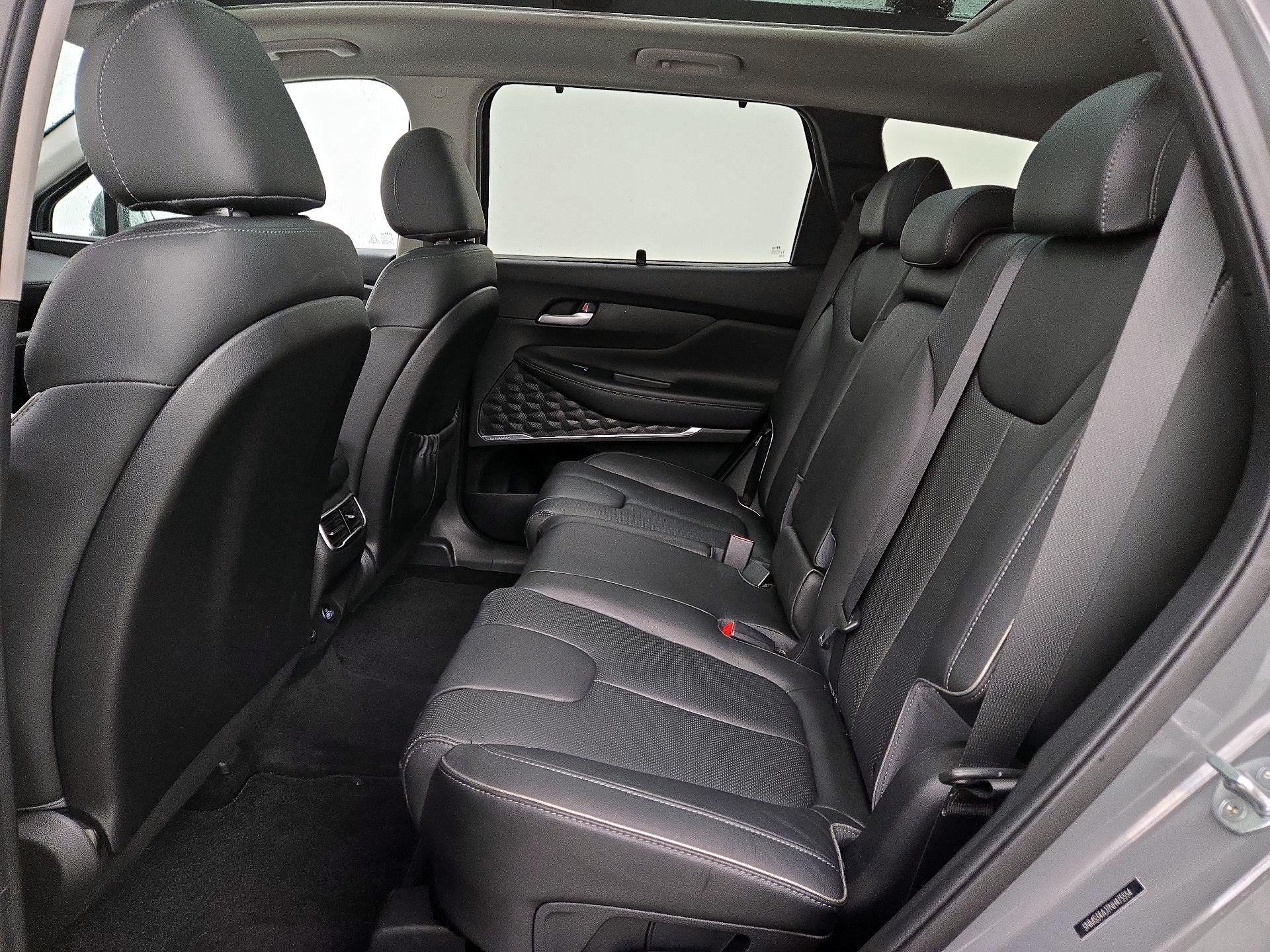 Thumbnail: 2022 Hyundai Santa Fe - 20