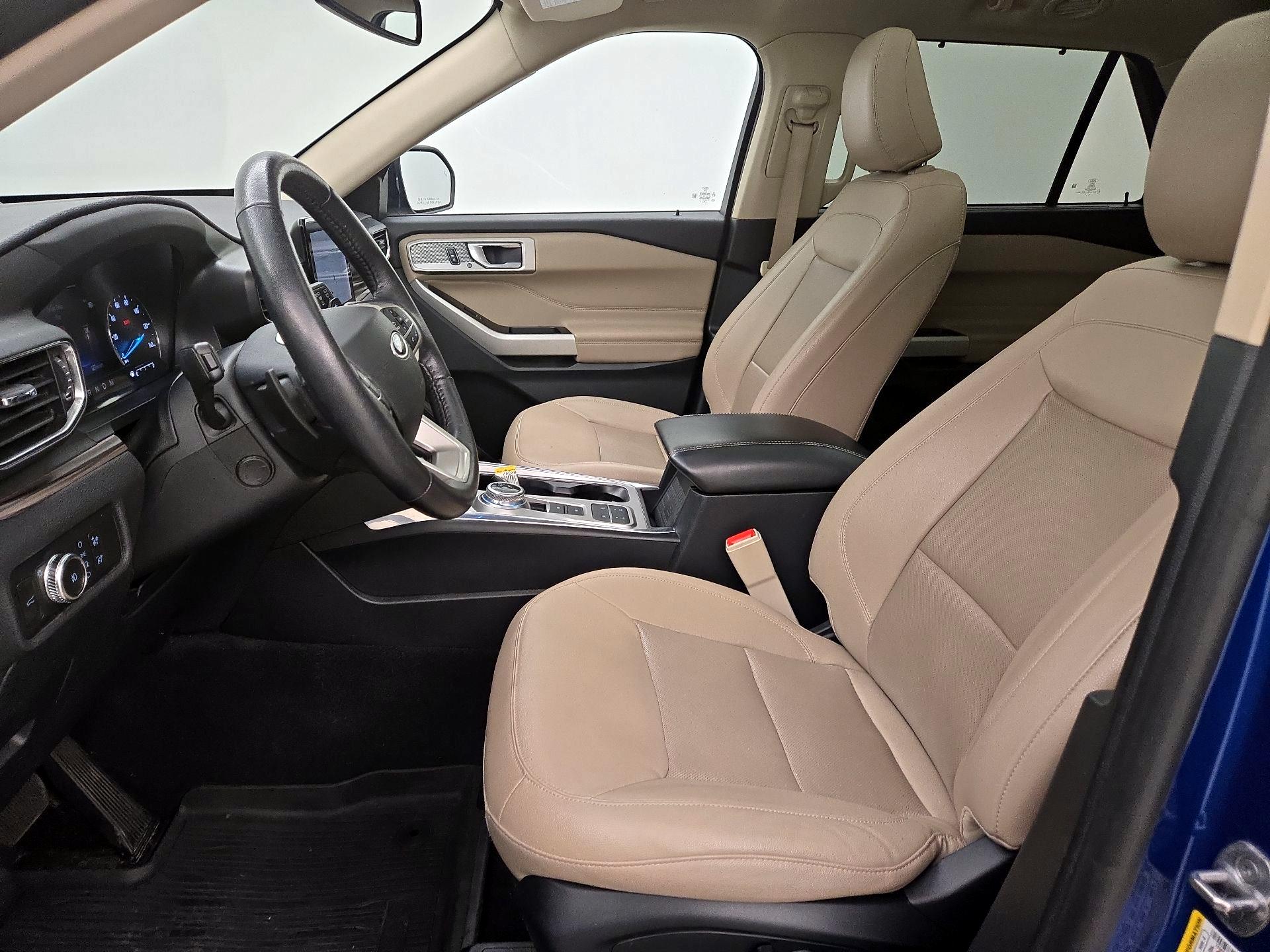 Thumbnail: 2021 Ford Explorer - 11