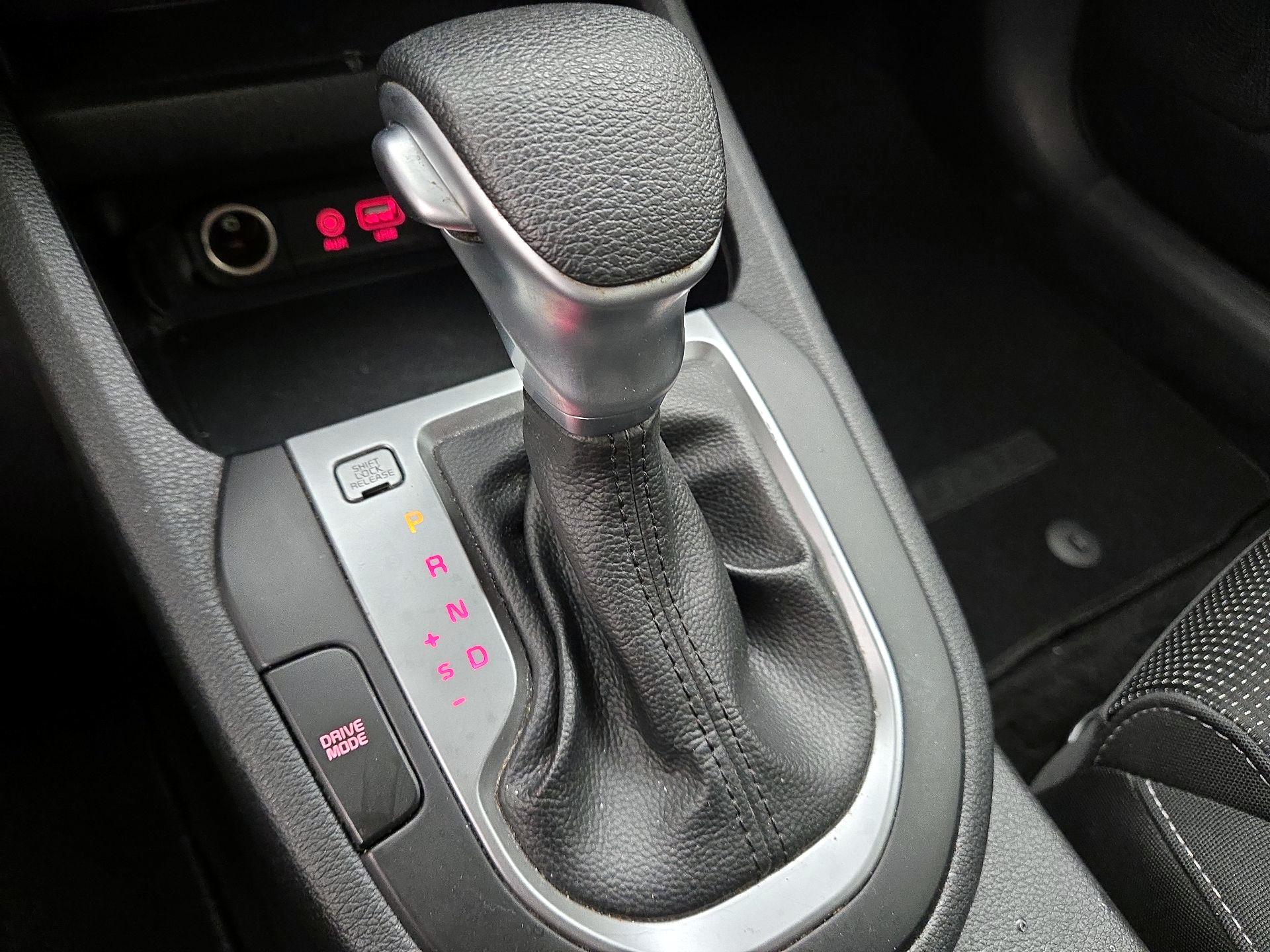 Thumbnail: 2020 Kia Forte - 17