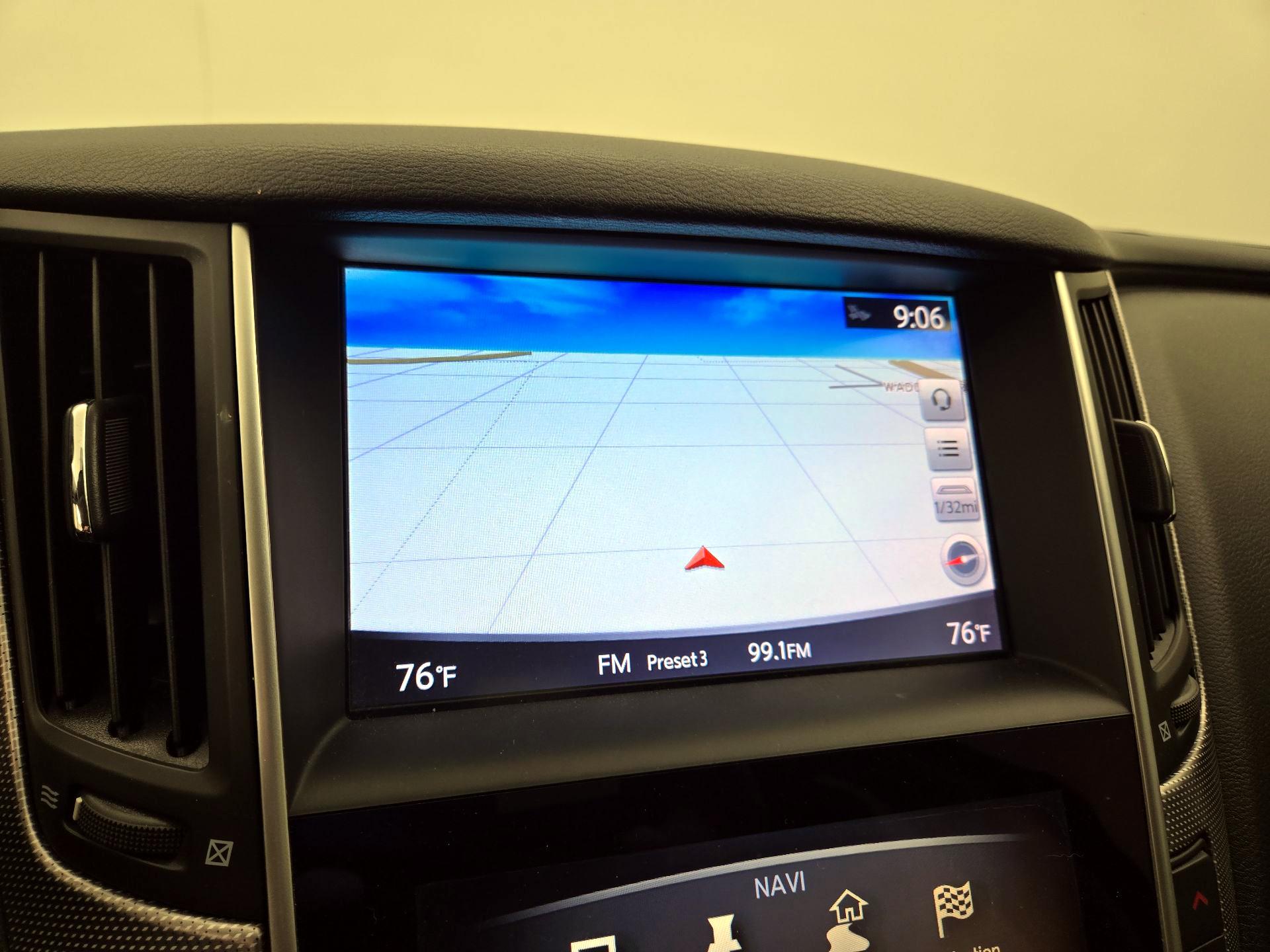 Thumbnail: 2015 INFINITI Q50 - 14