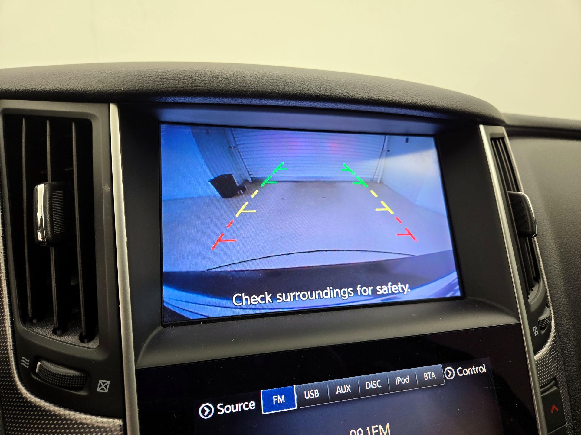 Thumbnail: 2015 INFINITI Q50 - 15