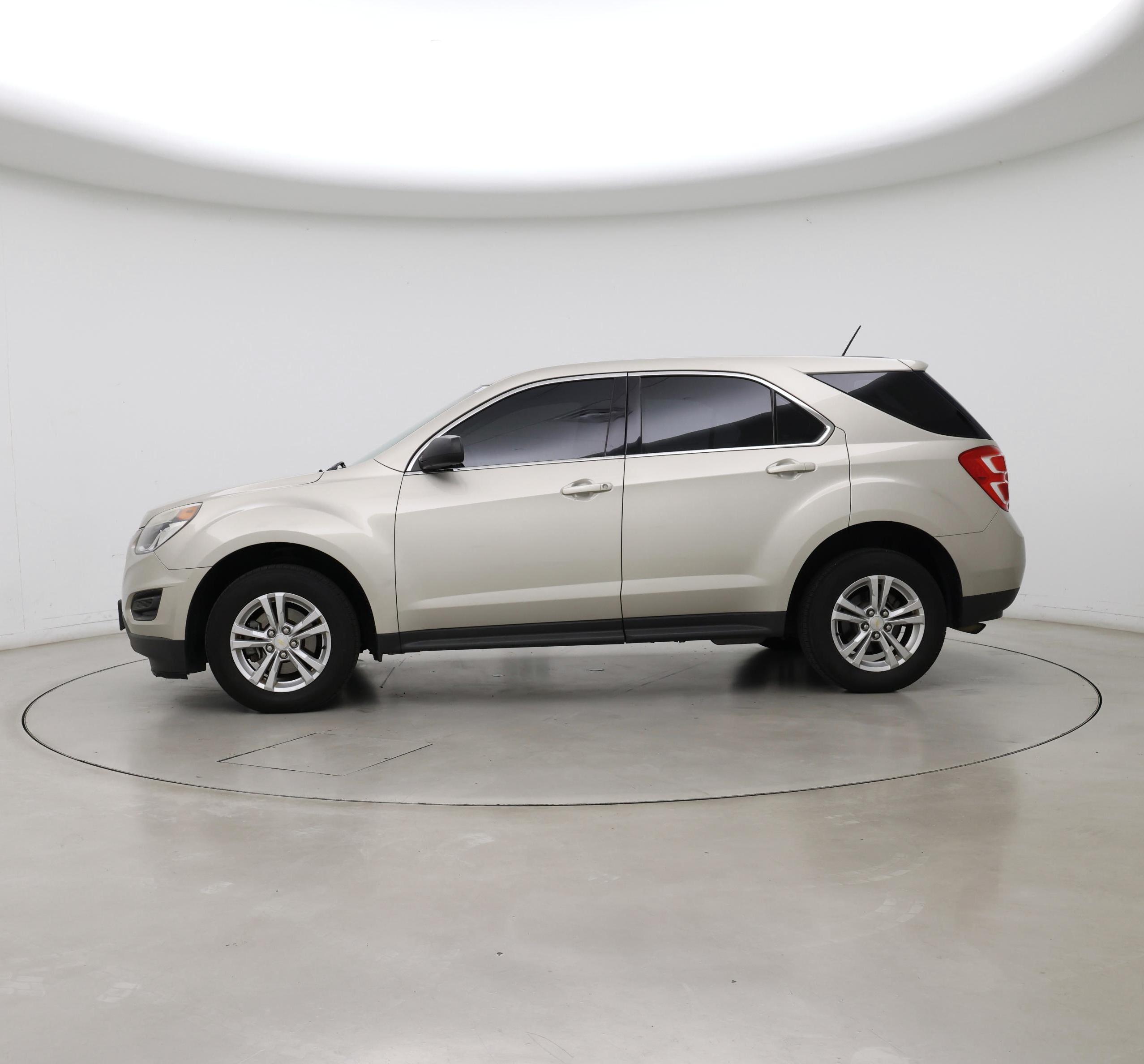 Thumbnail: 2016 Chevrolet Equinox - 3