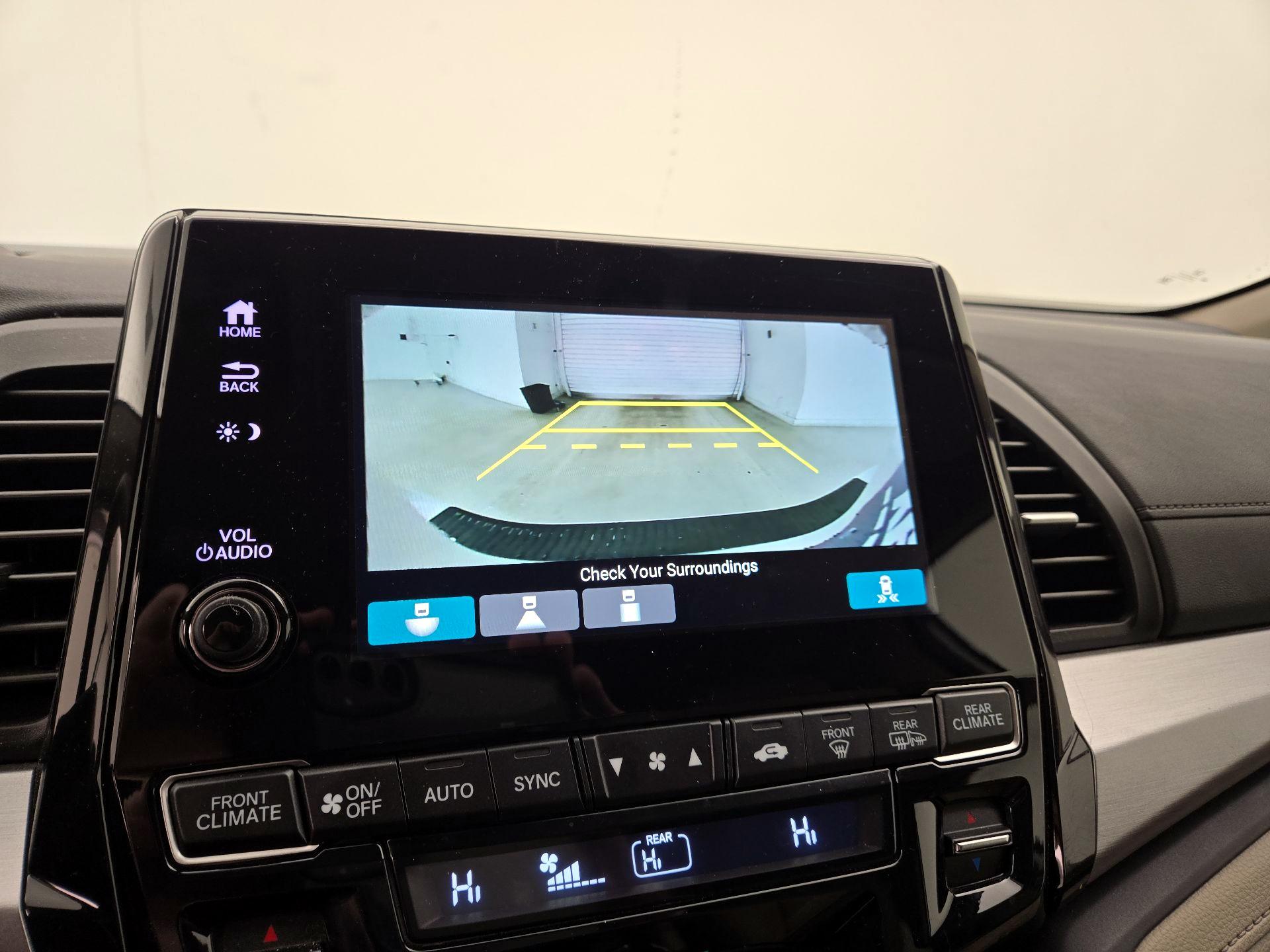 Thumbnail: 2023 Honda Odyssey - 14