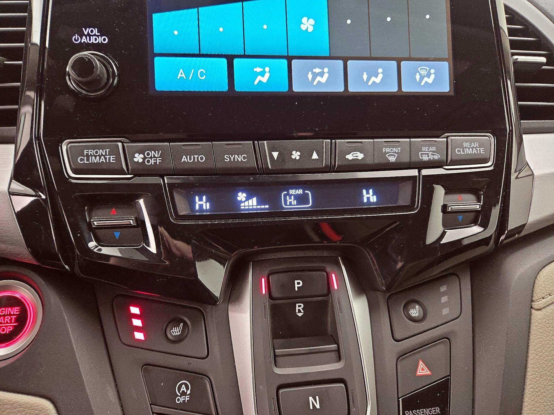 Thumbnail: 2023 Honda Odyssey - 16