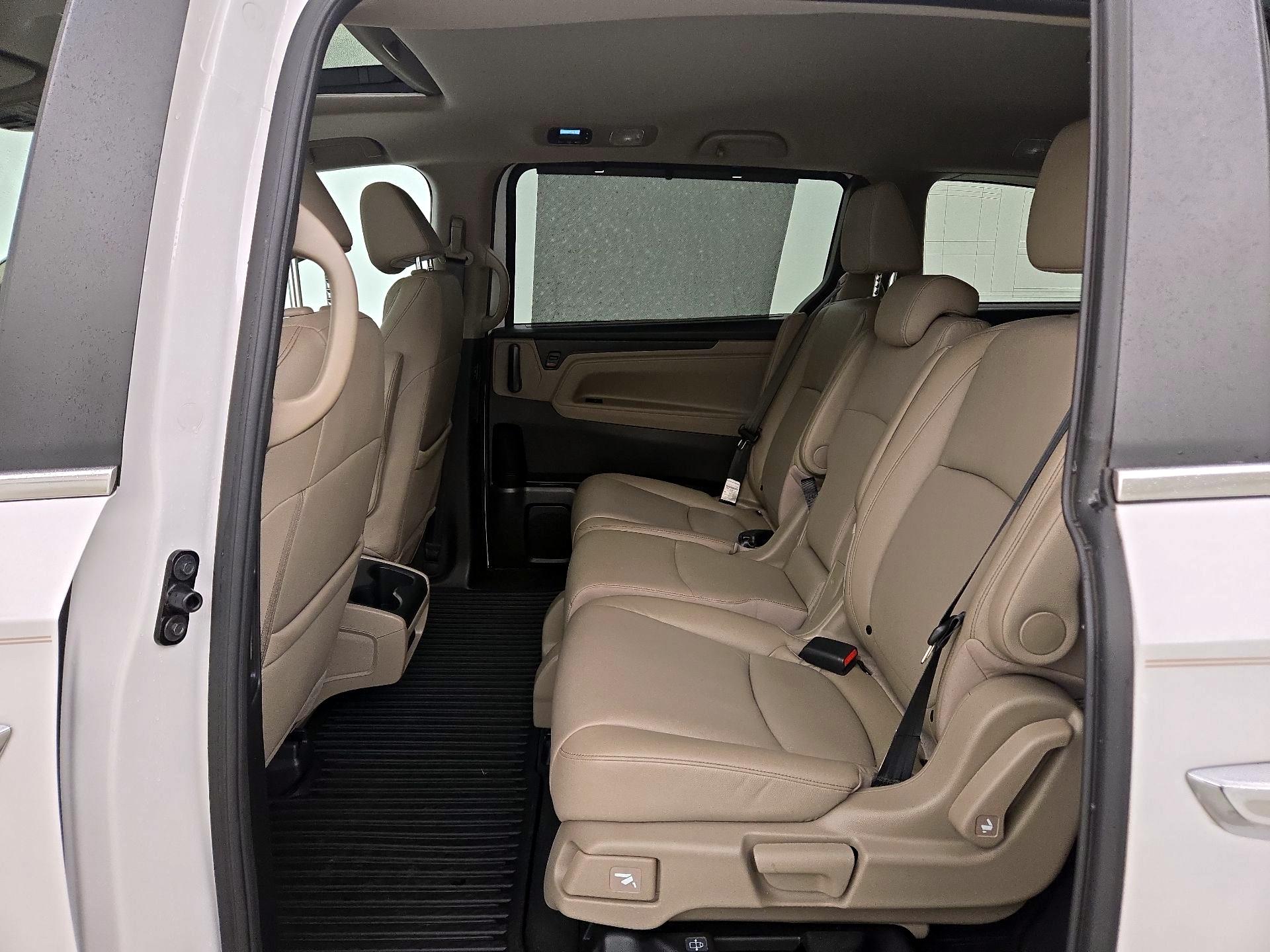 Thumbnail: 2023 Honda Odyssey - 20