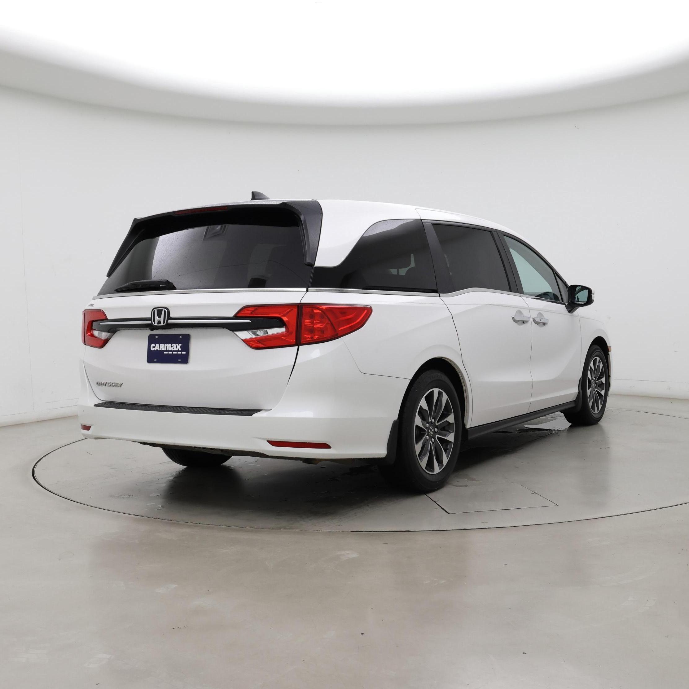 Thumbnail: 2023 Honda Odyssey - 8