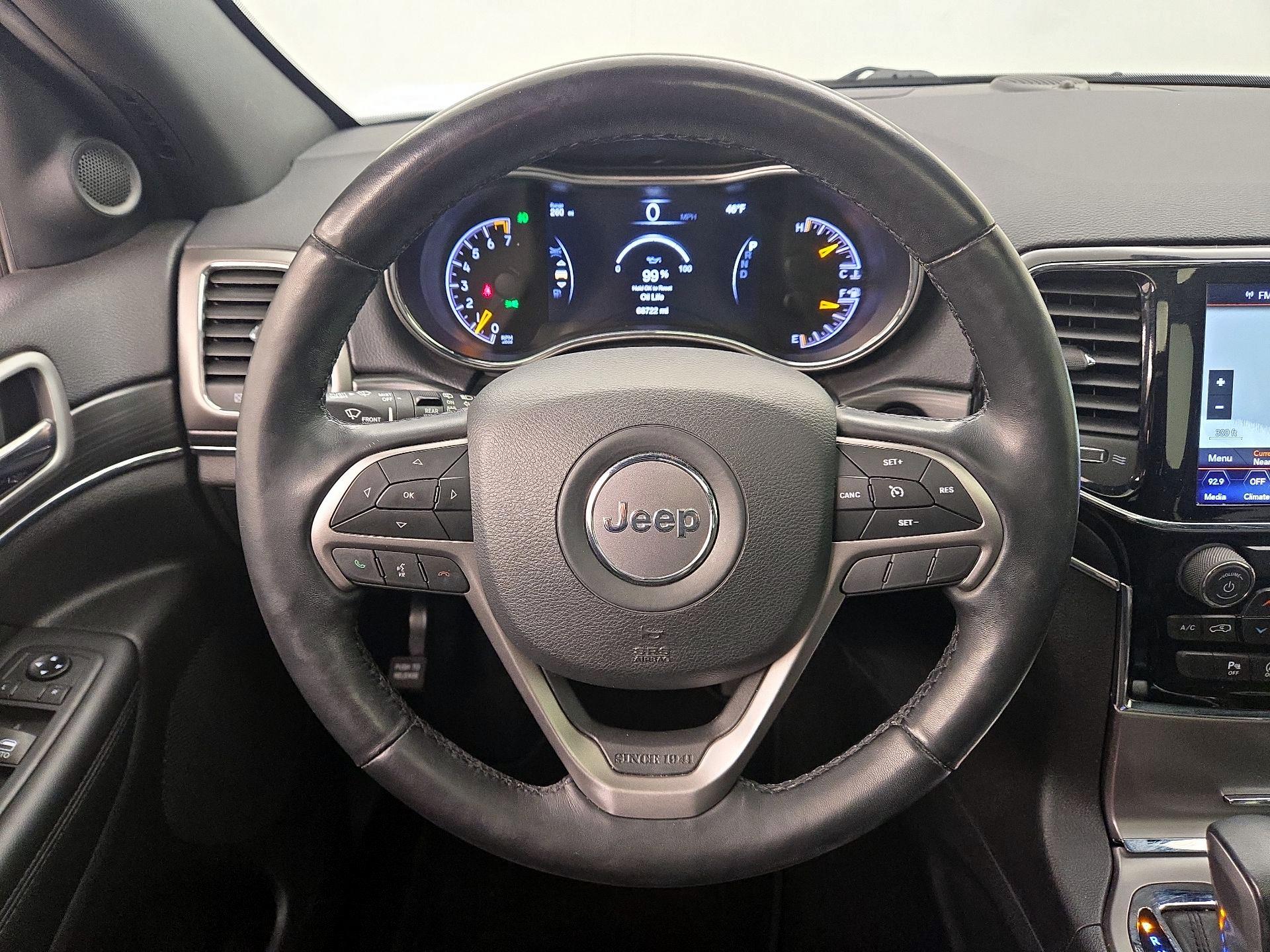 Thumbnail: 2020 Jeep Grand Cherokee - 10