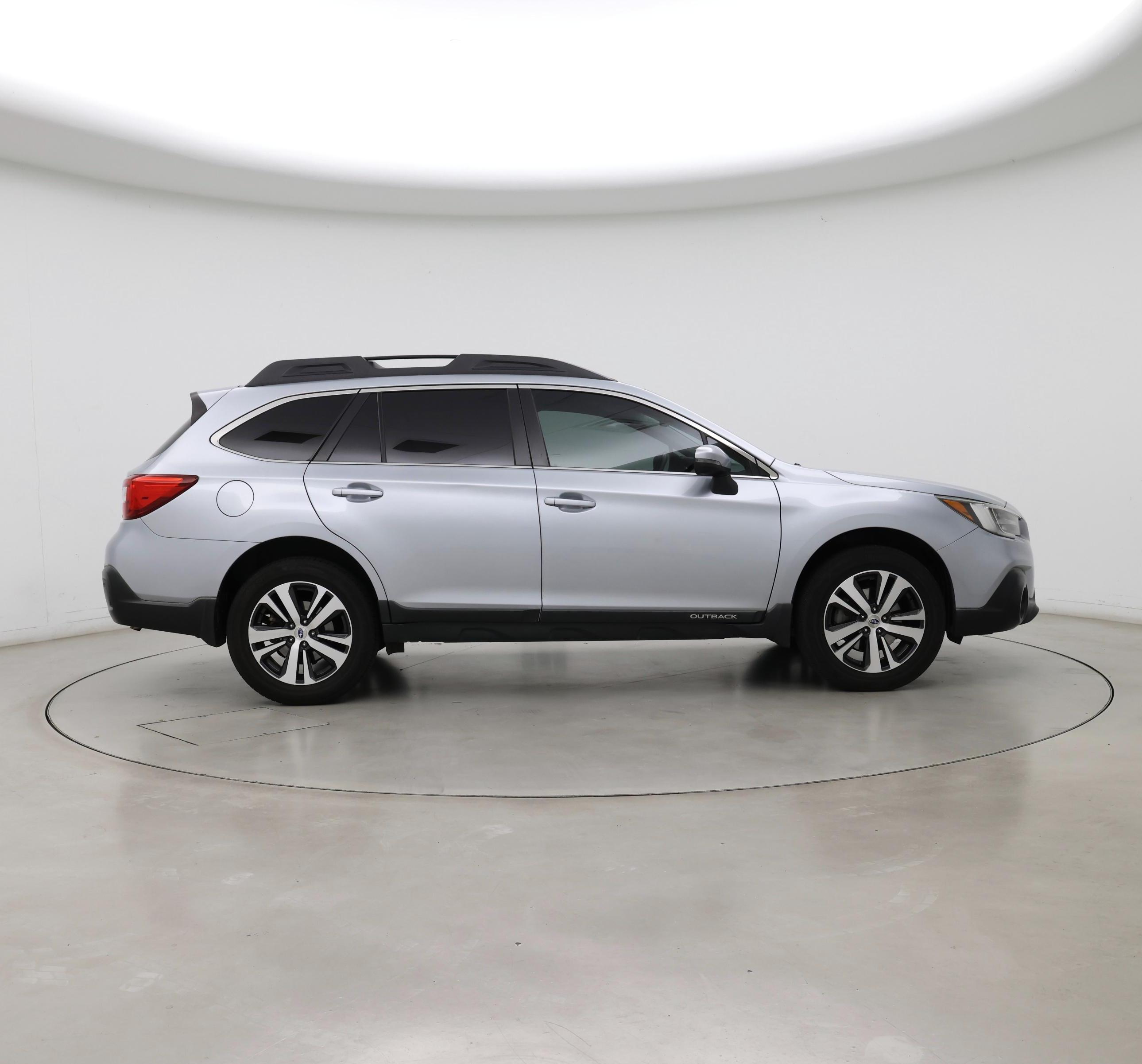 Thumbnail: 2018 Subaru Outback - 7