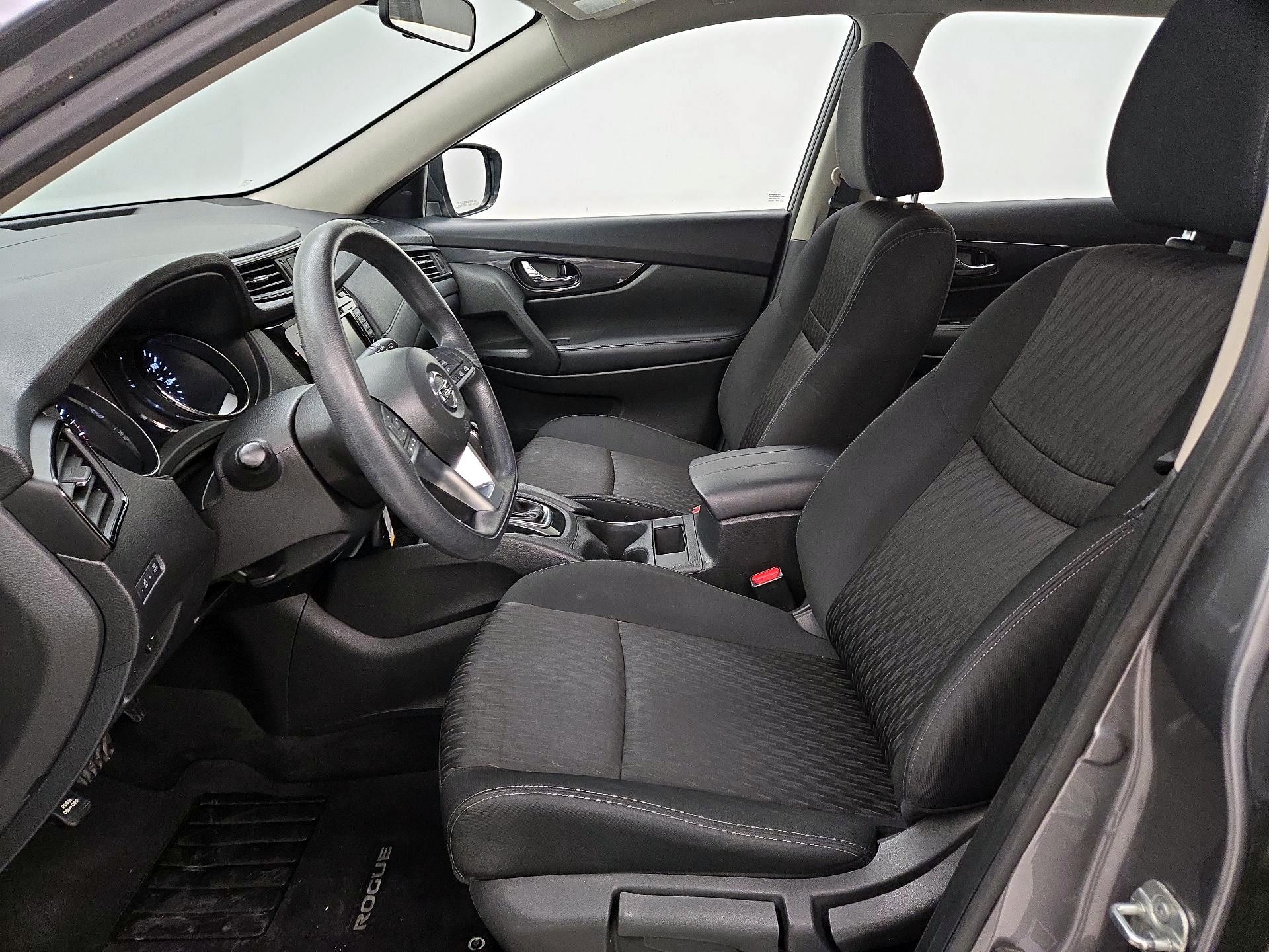 Thumbnail: 2018 Nissan Rogue - 11