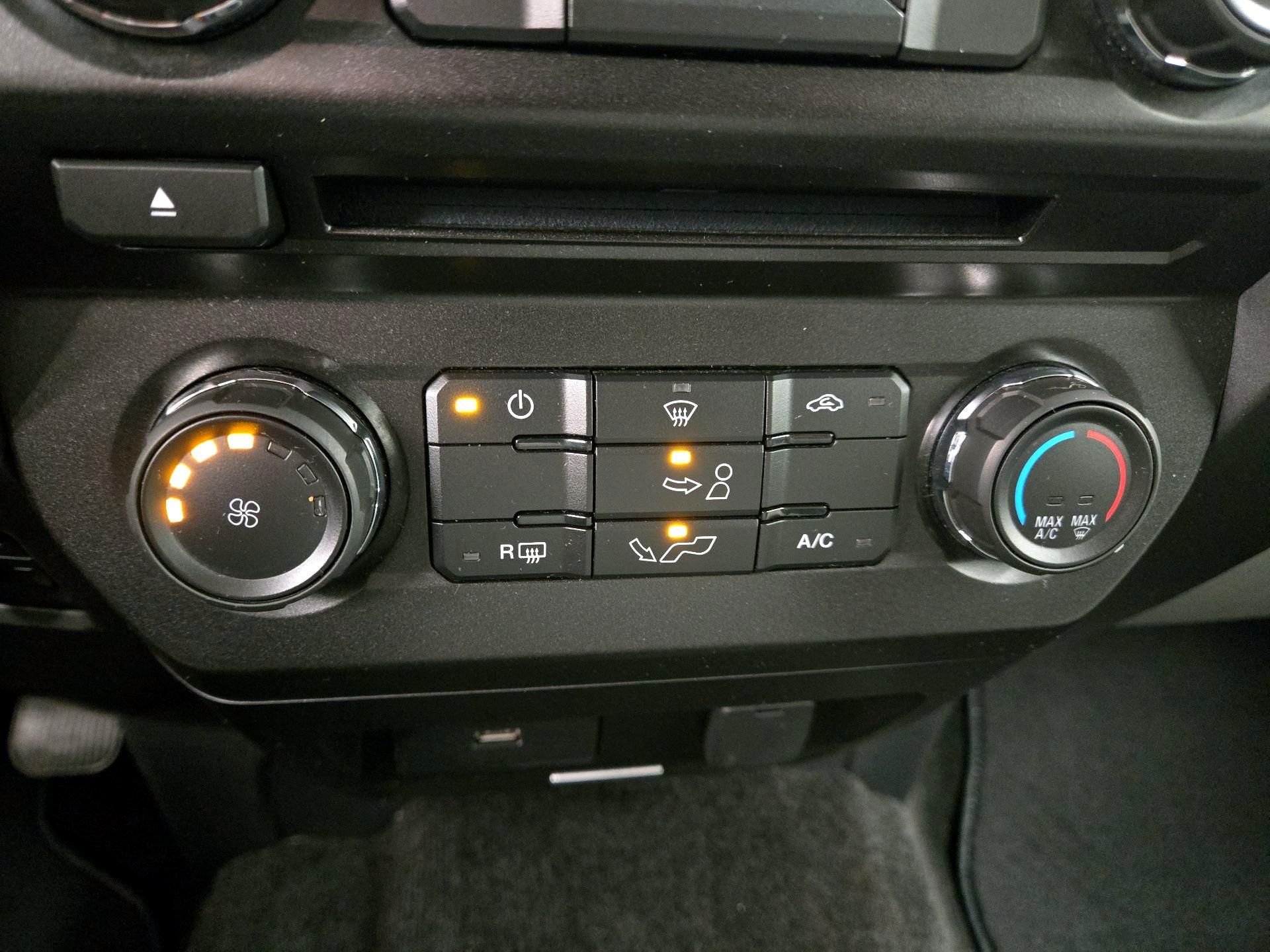 Thumbnail: 2017 Ford F-150 - 16