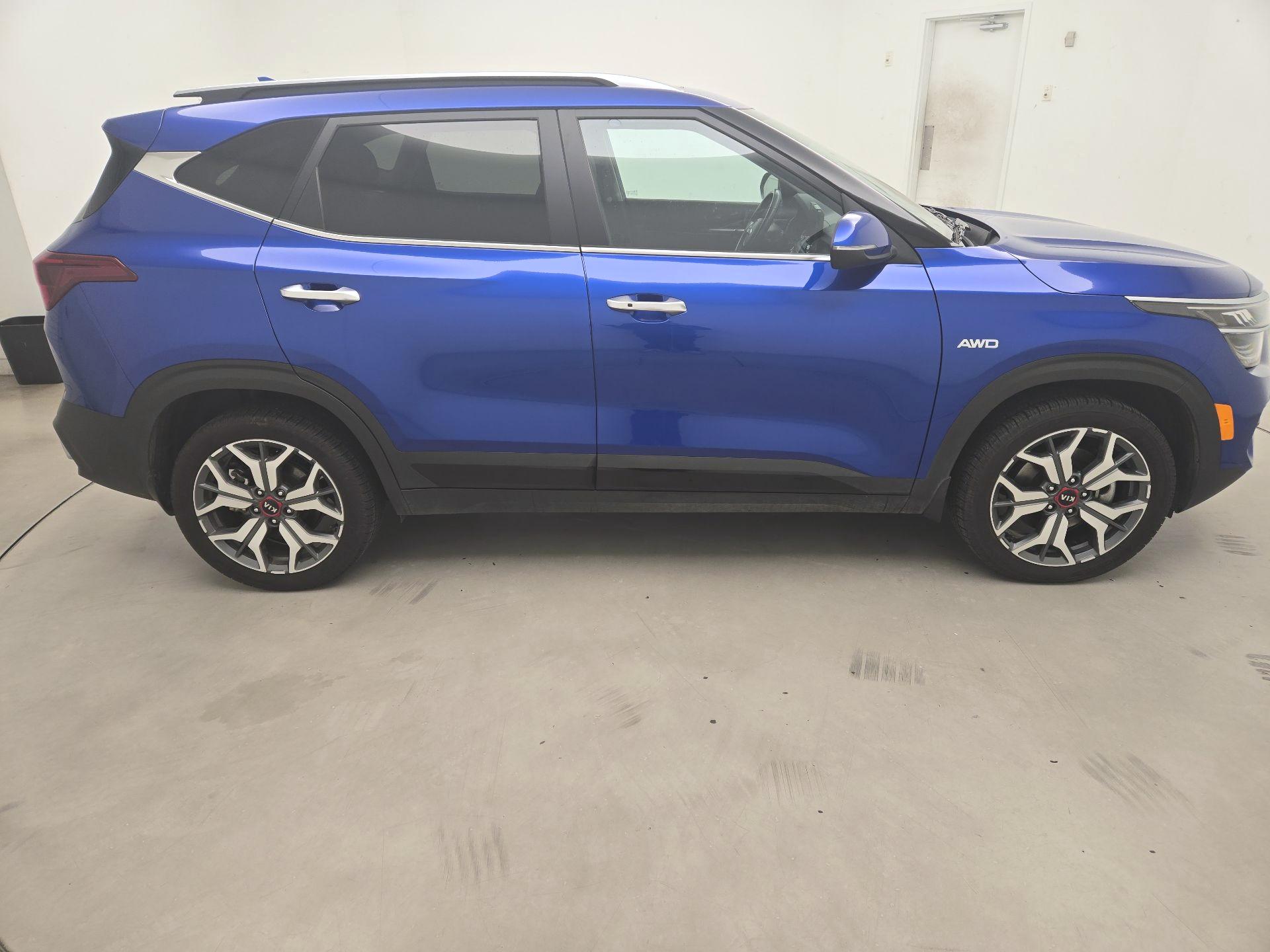 Thumbnail: 2021 Kia Seltos - 4