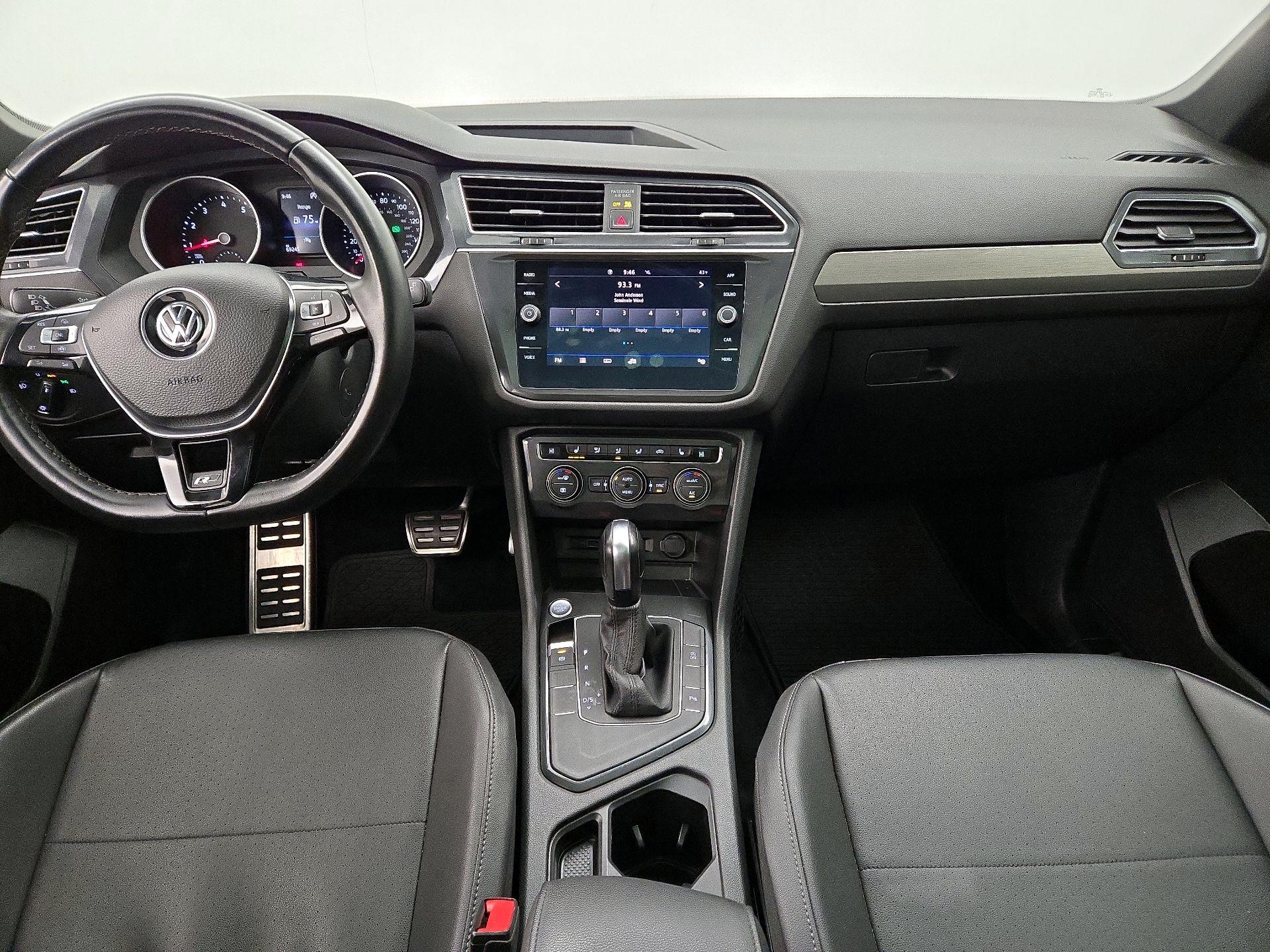 Thumbnail: 2020 Volkswagen Tiguan - 9