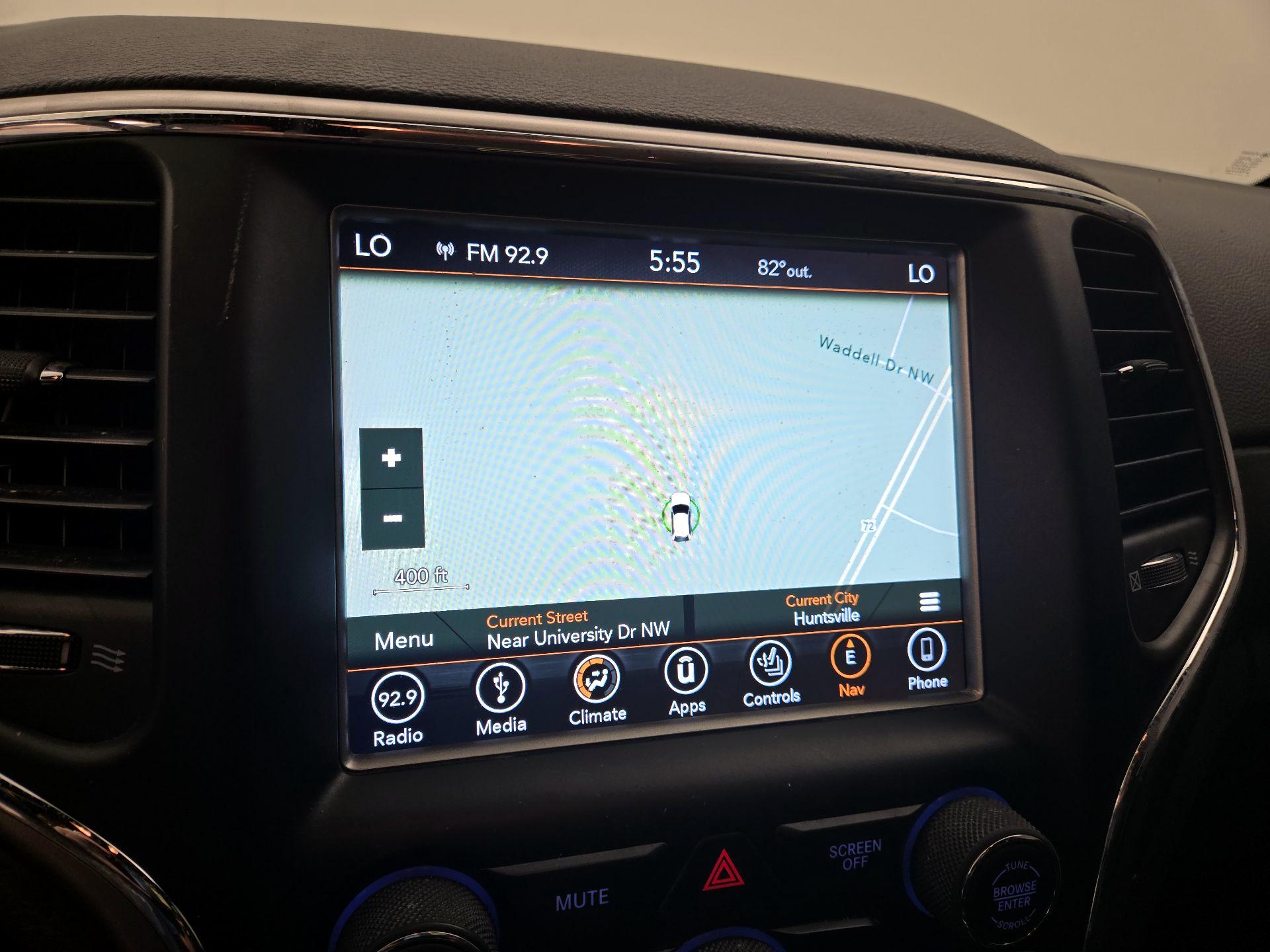 Thumbnail: 2018 Jeep Grand Cherokee - 14