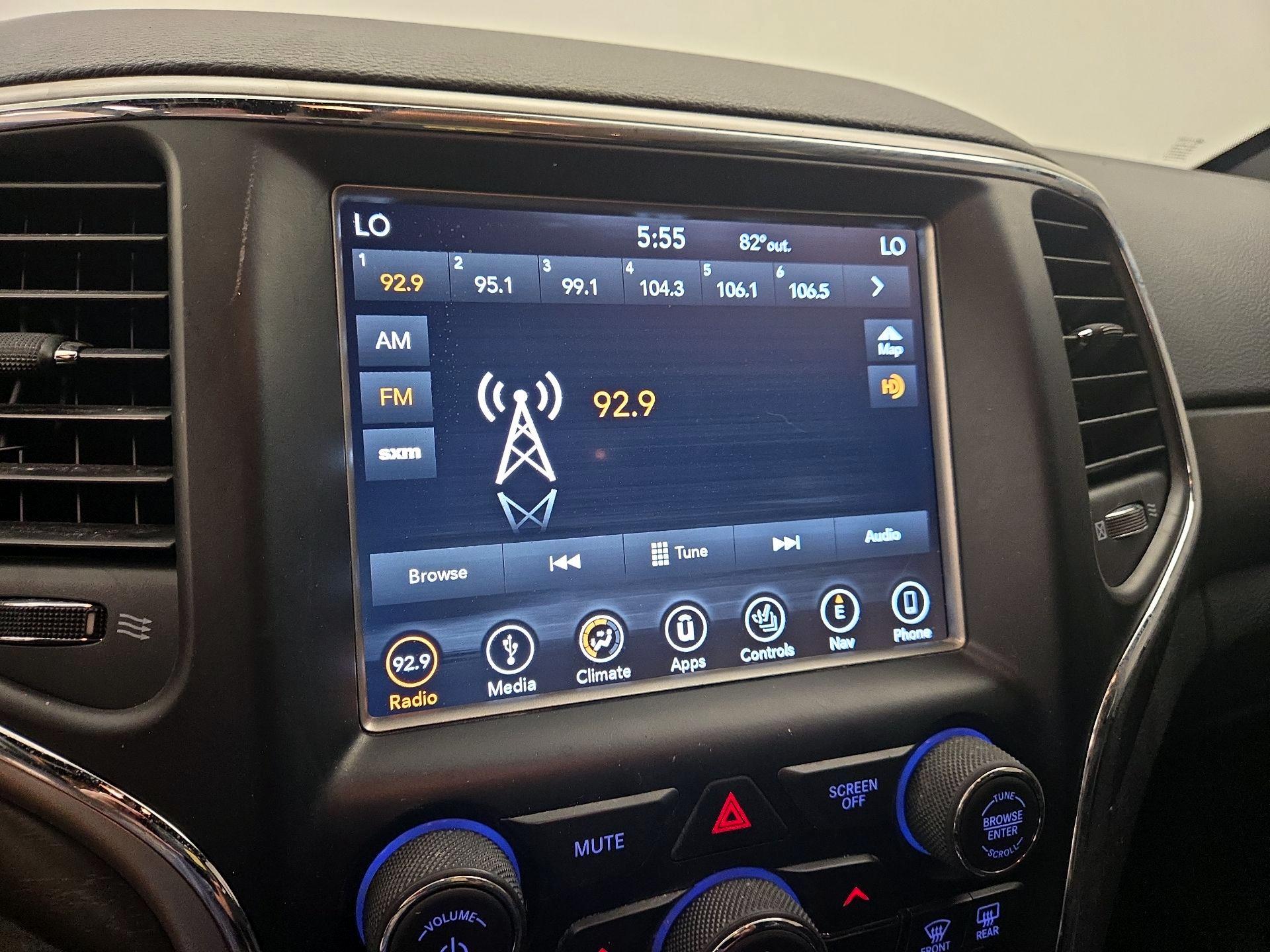 Thumbnail: 2018 Jeep Grand Cherokee - 16