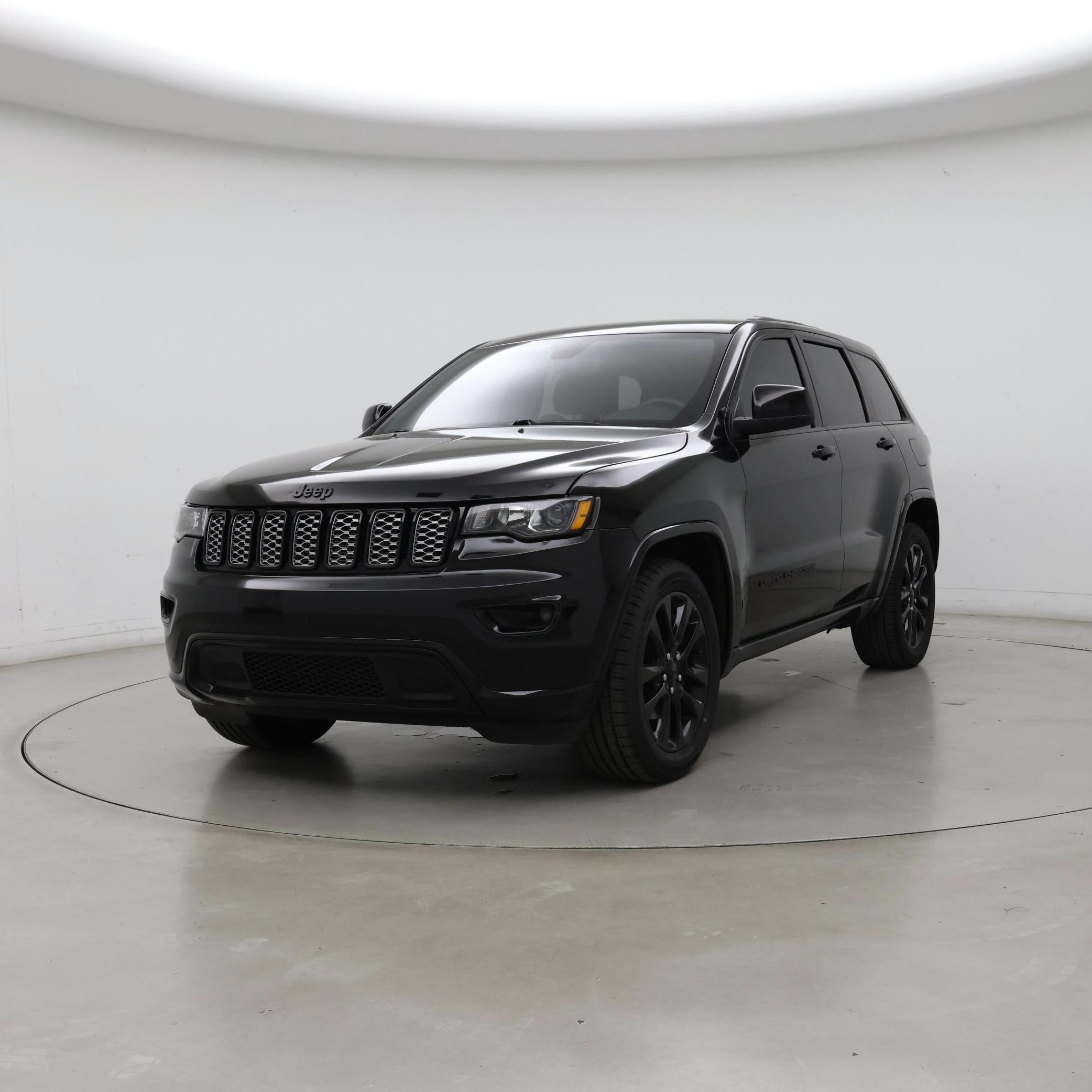 Thumbnail: 2018 Jeep Grand Cherokee - 4