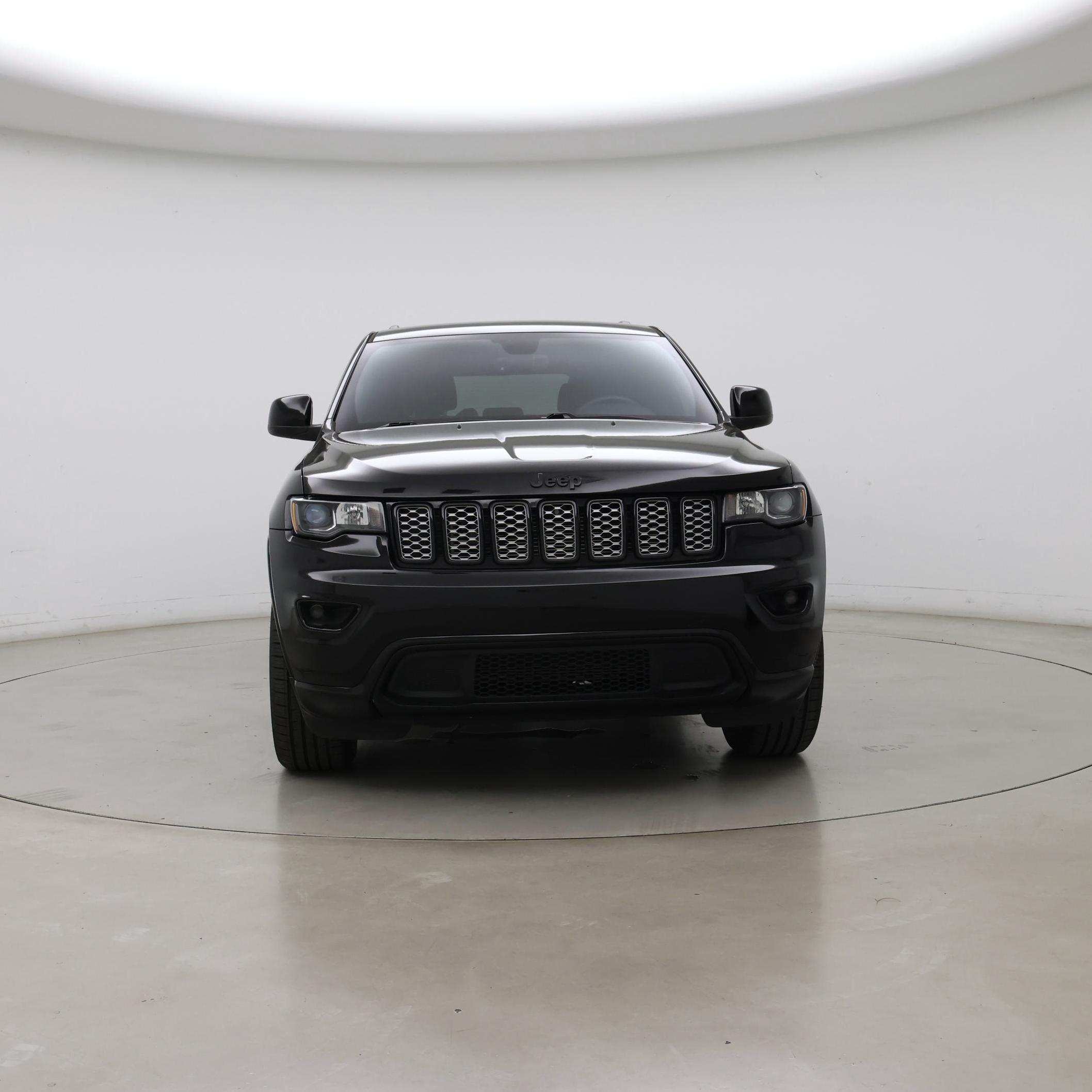 Thumbnail: 2018 Jeep Grand Cherokee - 5