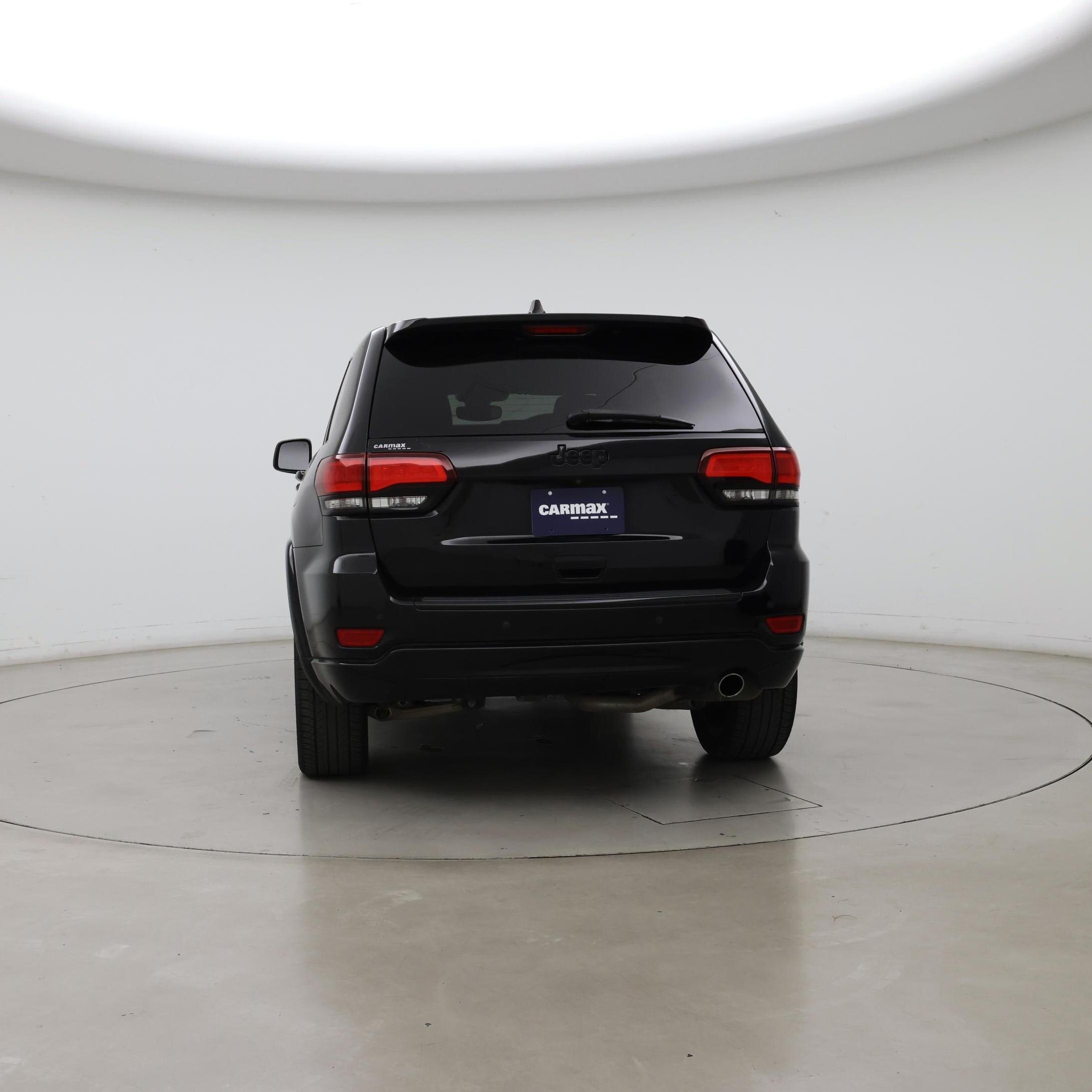 Thumbnail: 2018 Jeep Grand Cherokee - 6