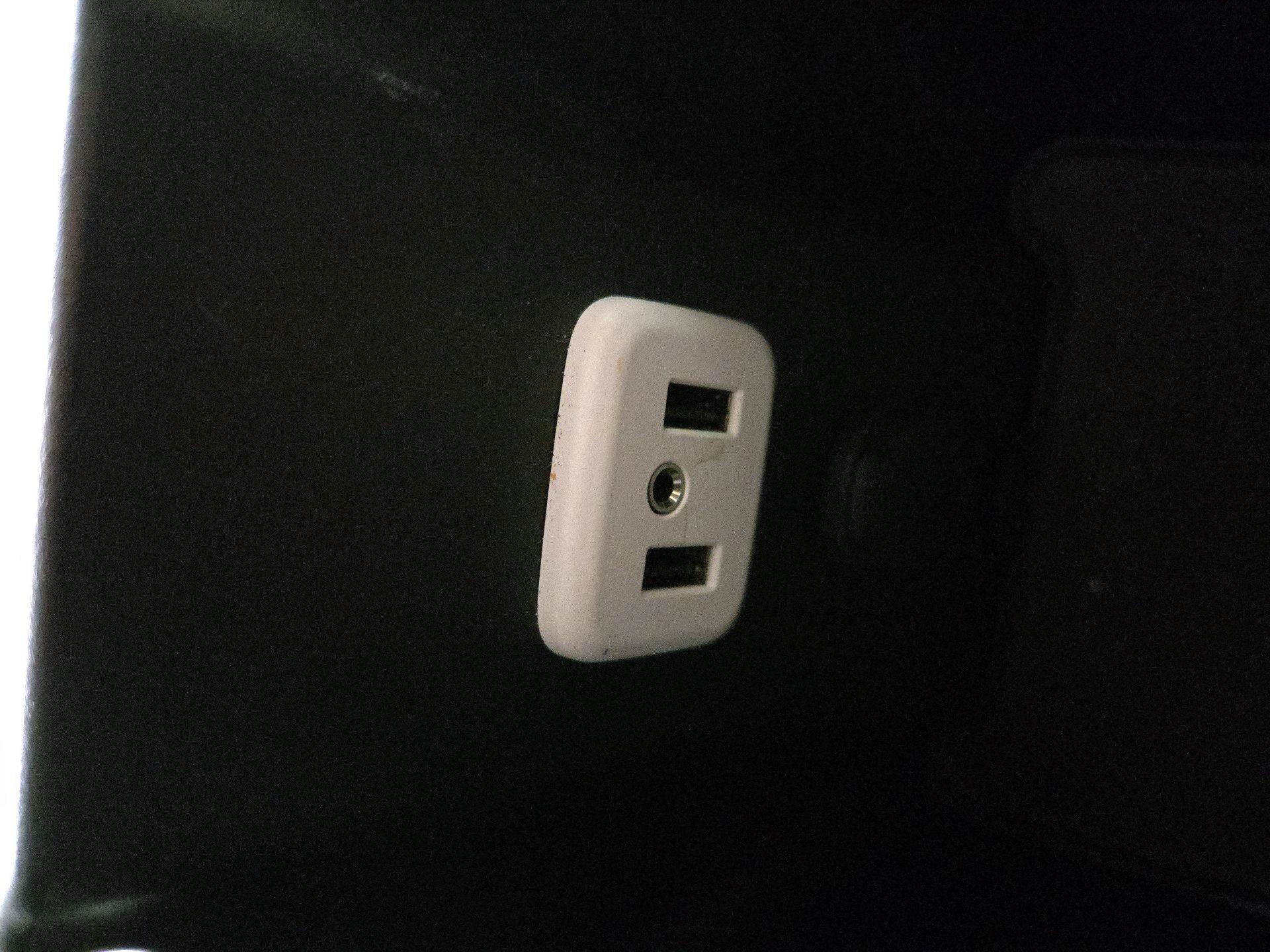 Thumbnail: 2019 Buick Envision - 18