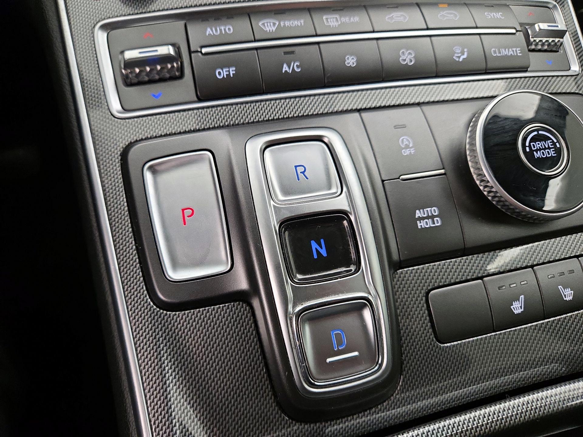 Thumbnail: 2023 Hyundai Santa Fe - 18