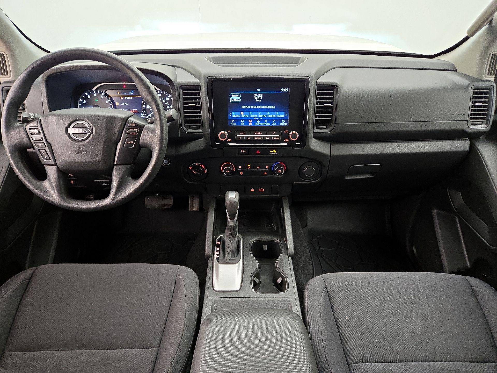 Thumbnail: 2024 Nissan Frontier - 9