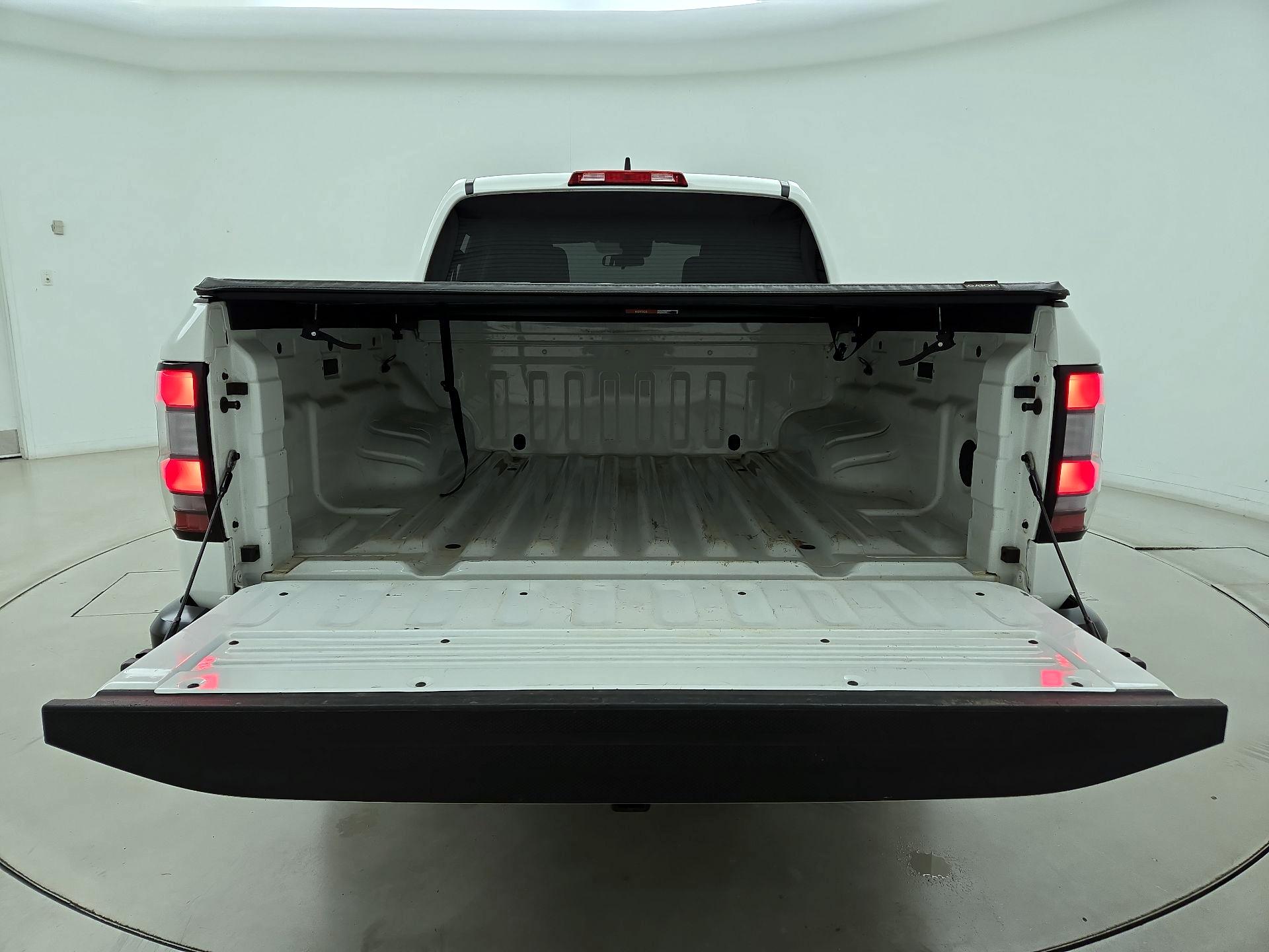 Thumbnail: 2024 Nissan Frontier - 20