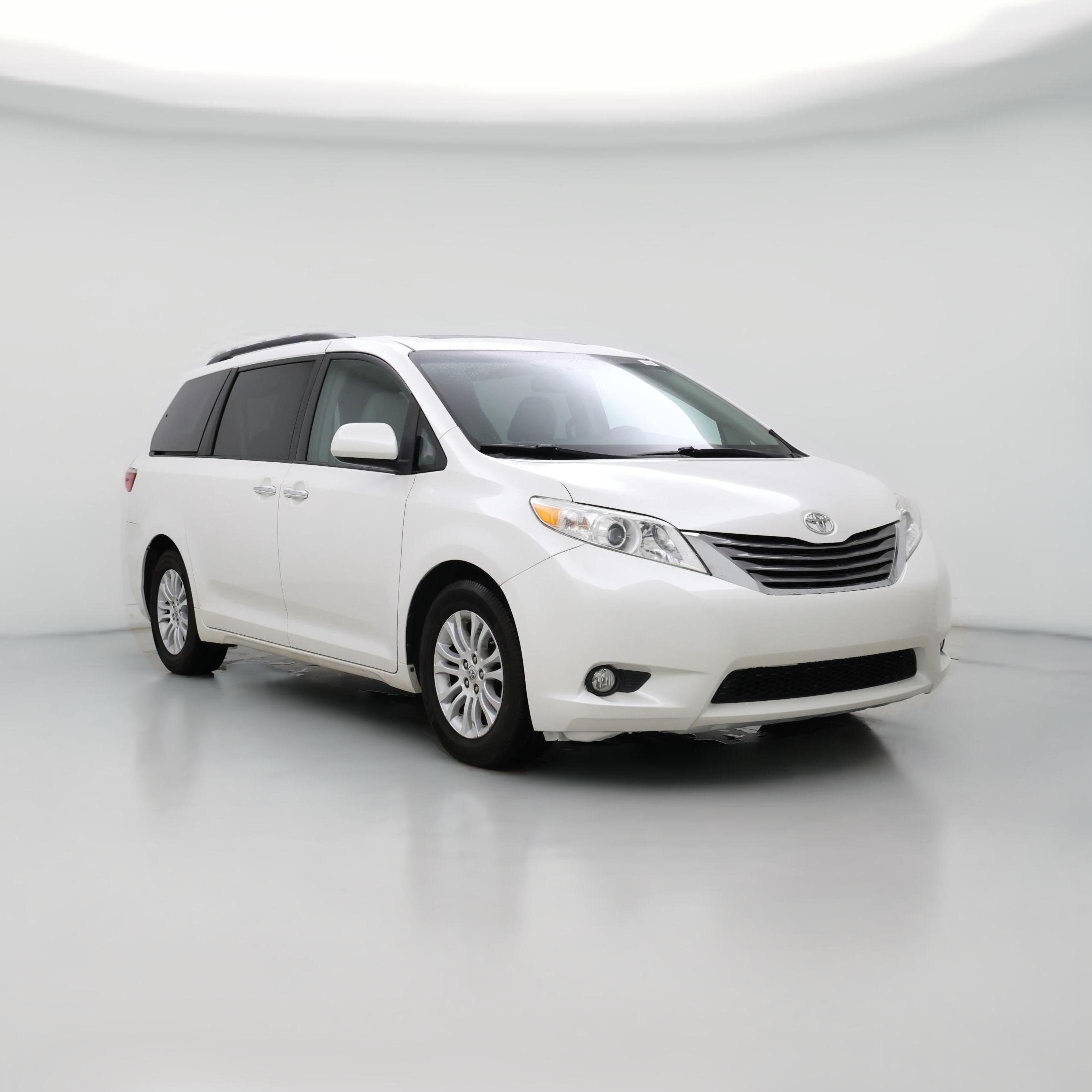 Thumbnail: 2015 Toyota Sienna - 1