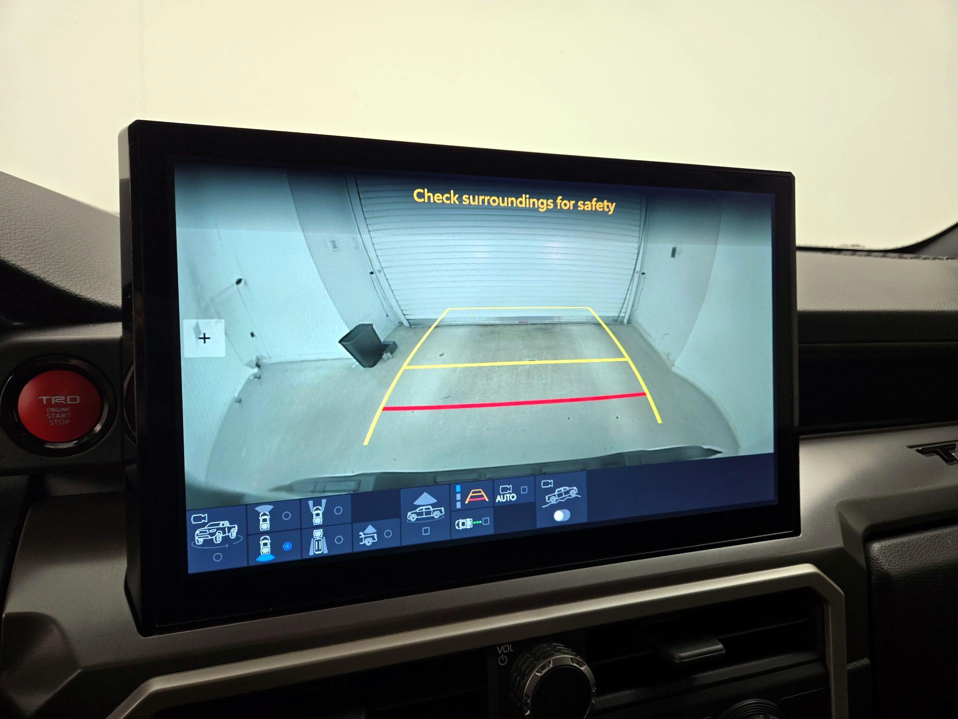 Thumbnail: 2024 Toyota Tacoma - 14