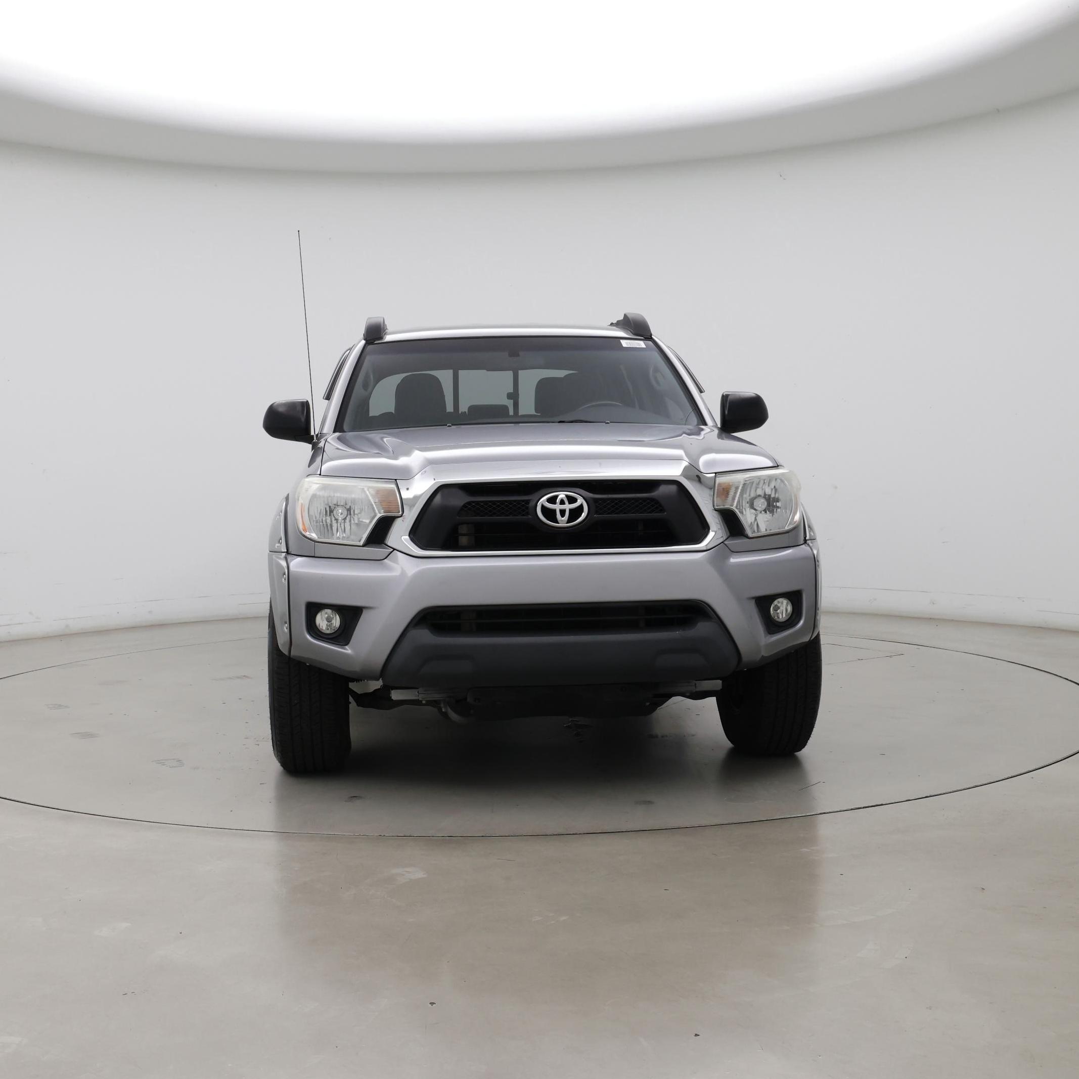 Thumbnail: 2015 Toyota Tacoma - 5