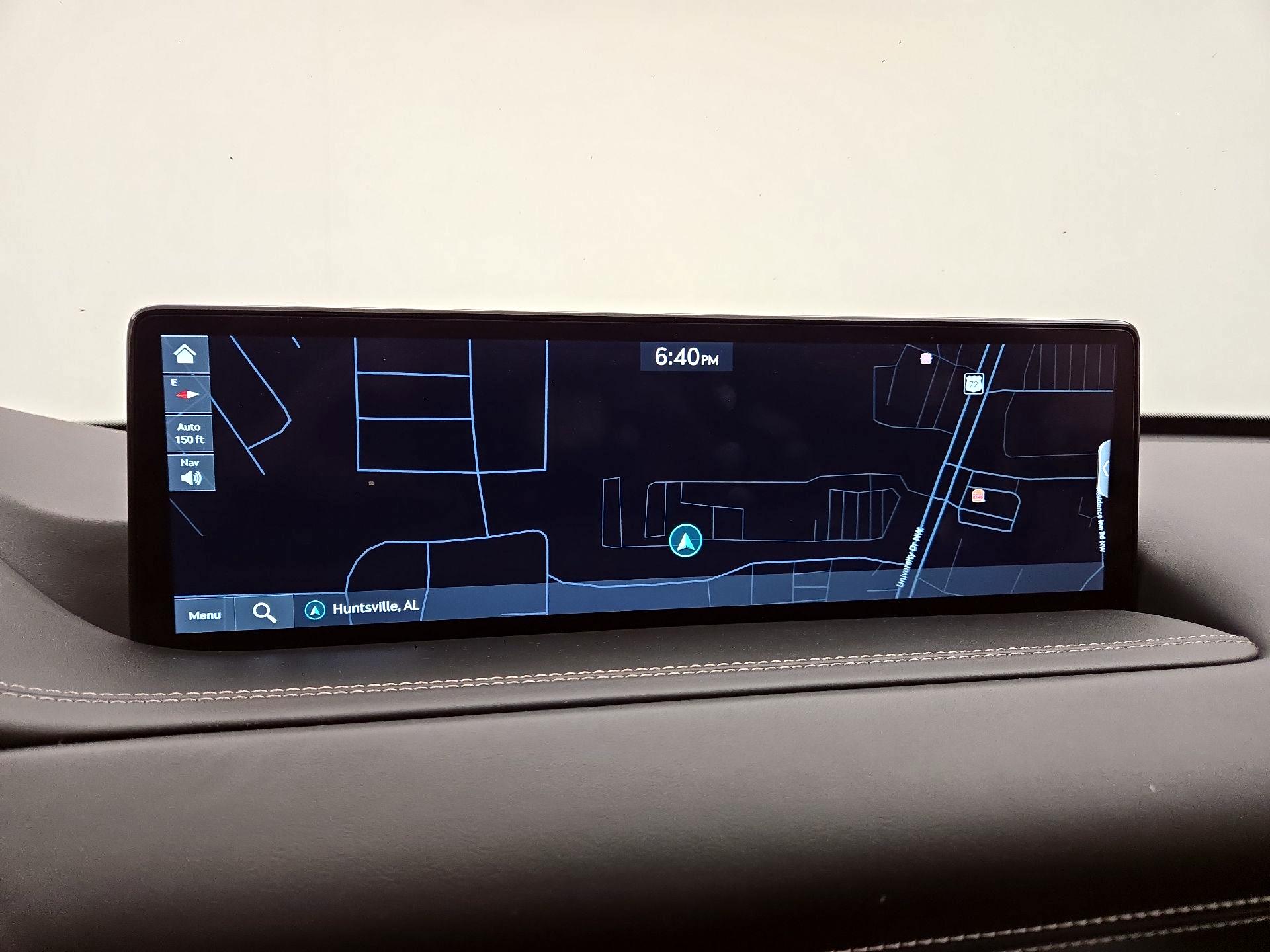 Thumbnail: 2024 Genesis GV80 - 14