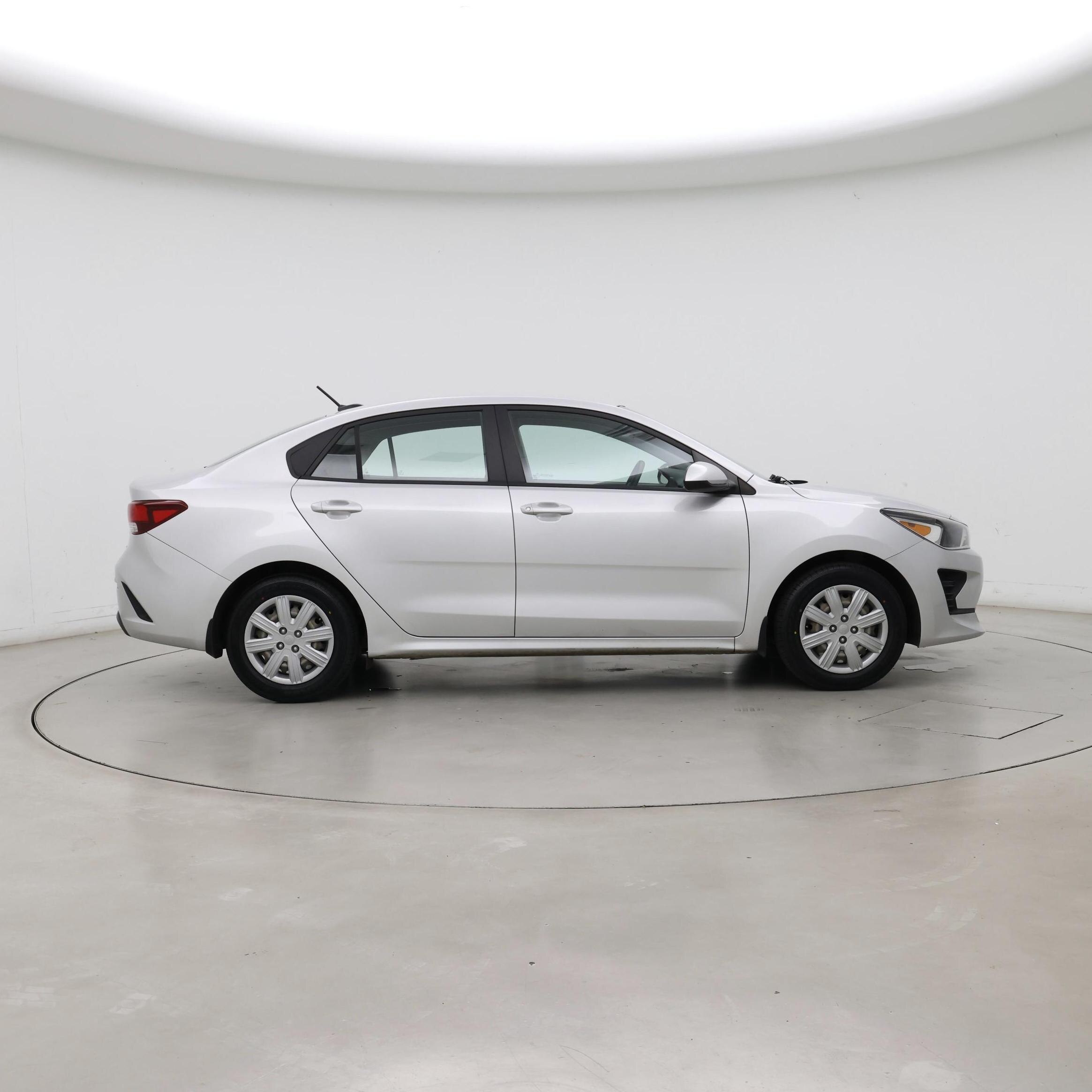 Thumbnail: 2021 Kia Rio - 7