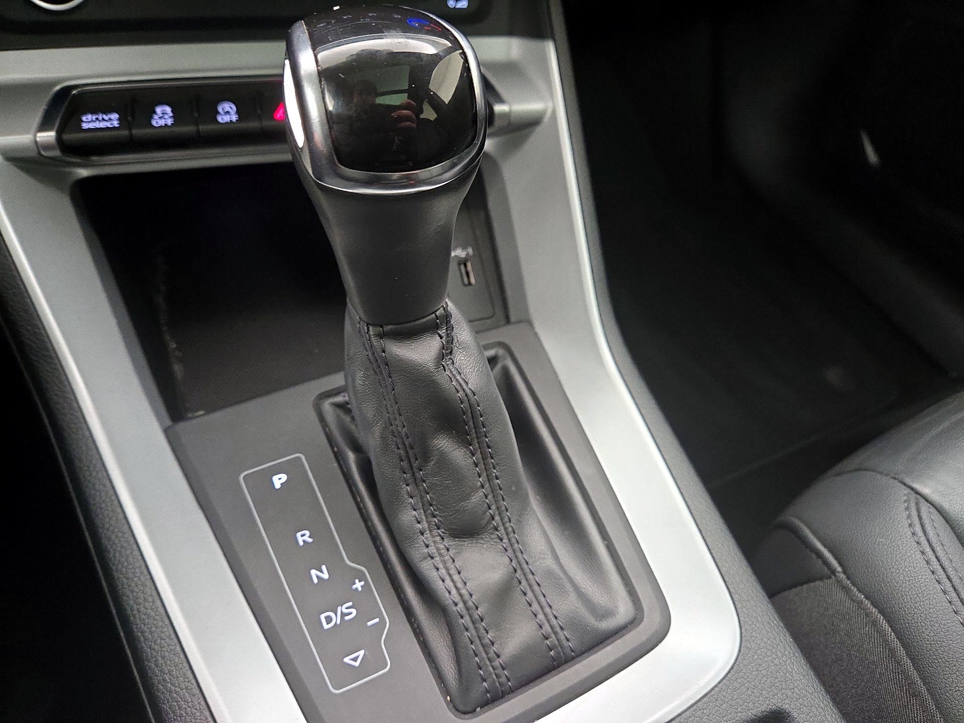 Thumbnail: 2021 Audi Q3 - 16