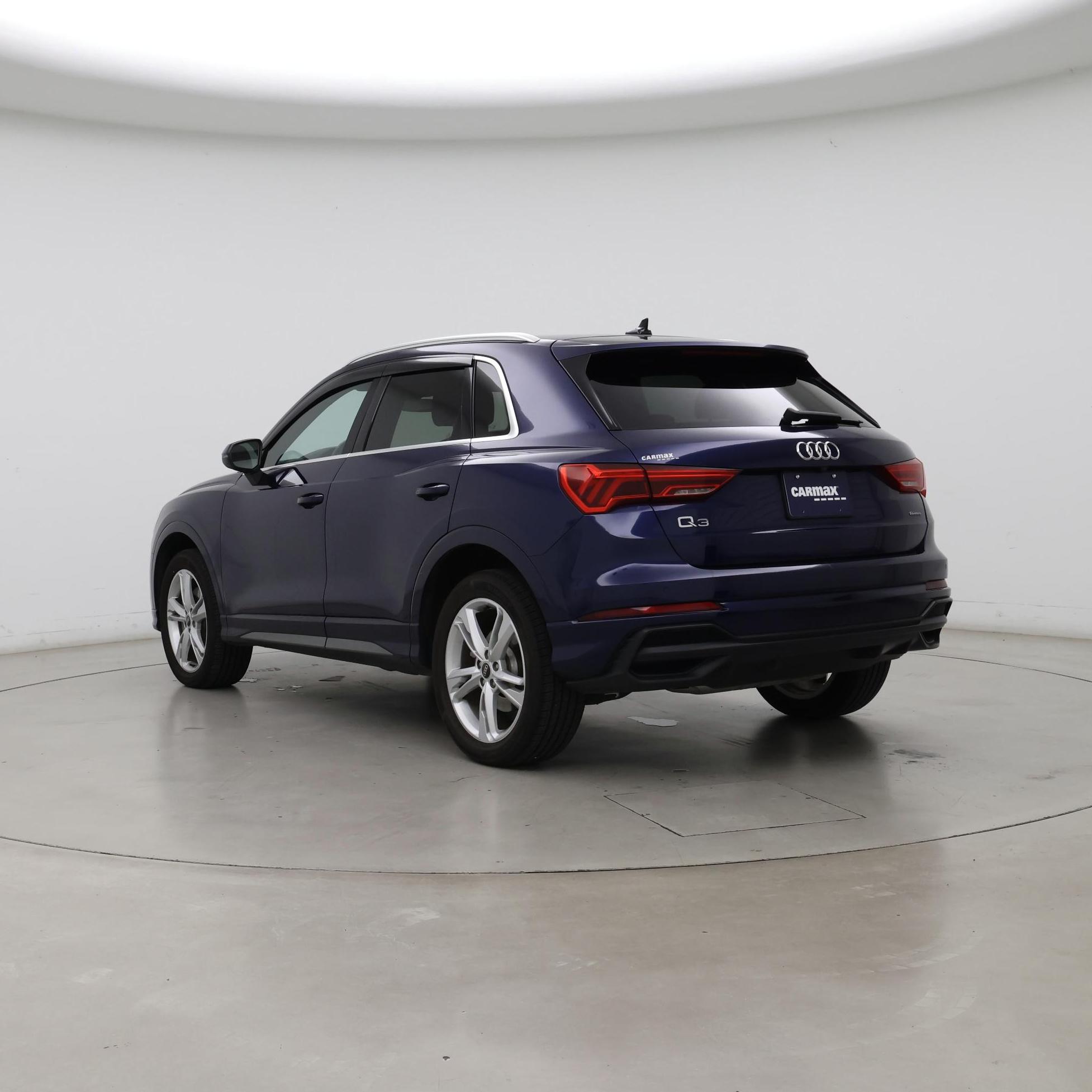 Thumbnail: 2021 Audi Q3 - 2