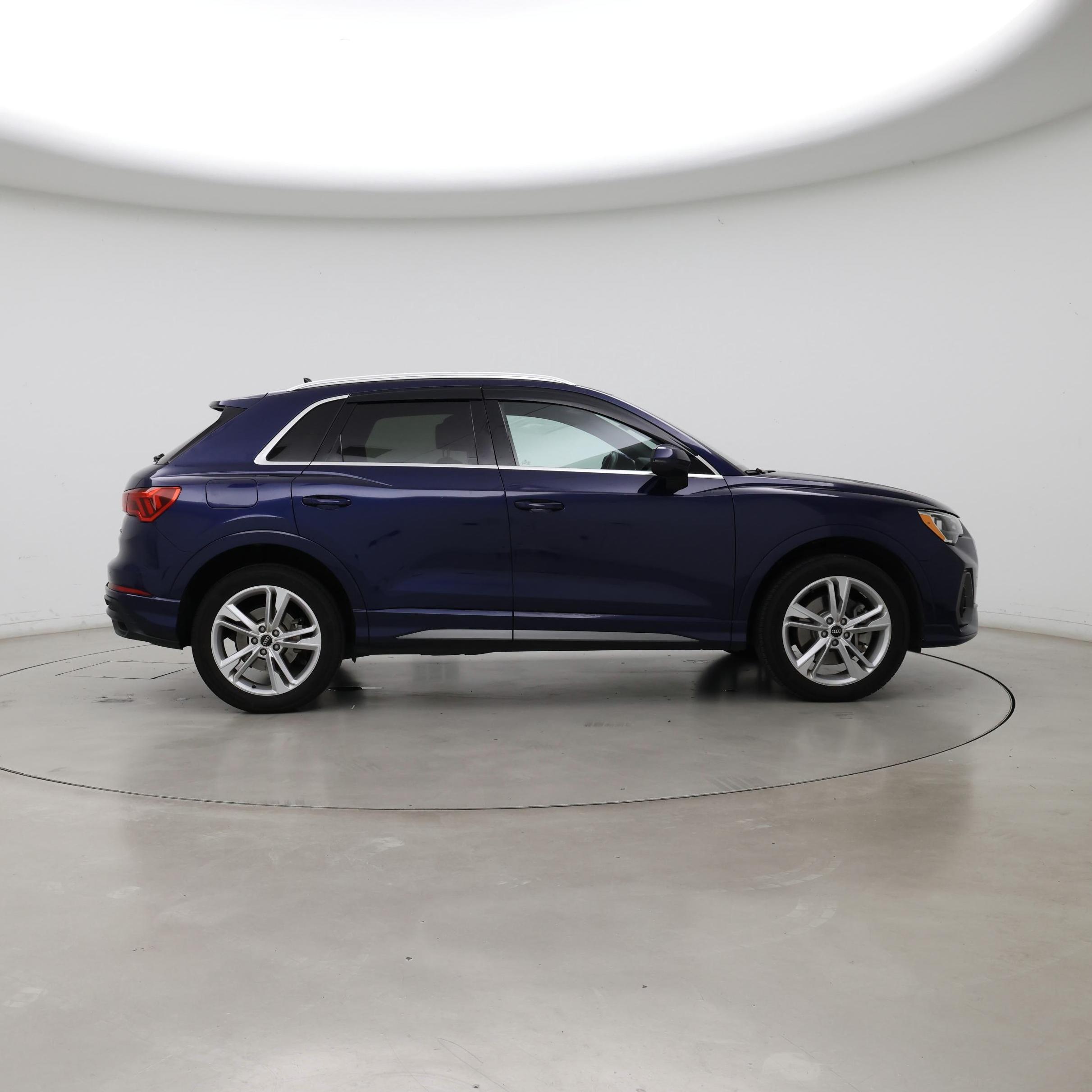 Thumbnail: 2021 Audi Q3 - 7