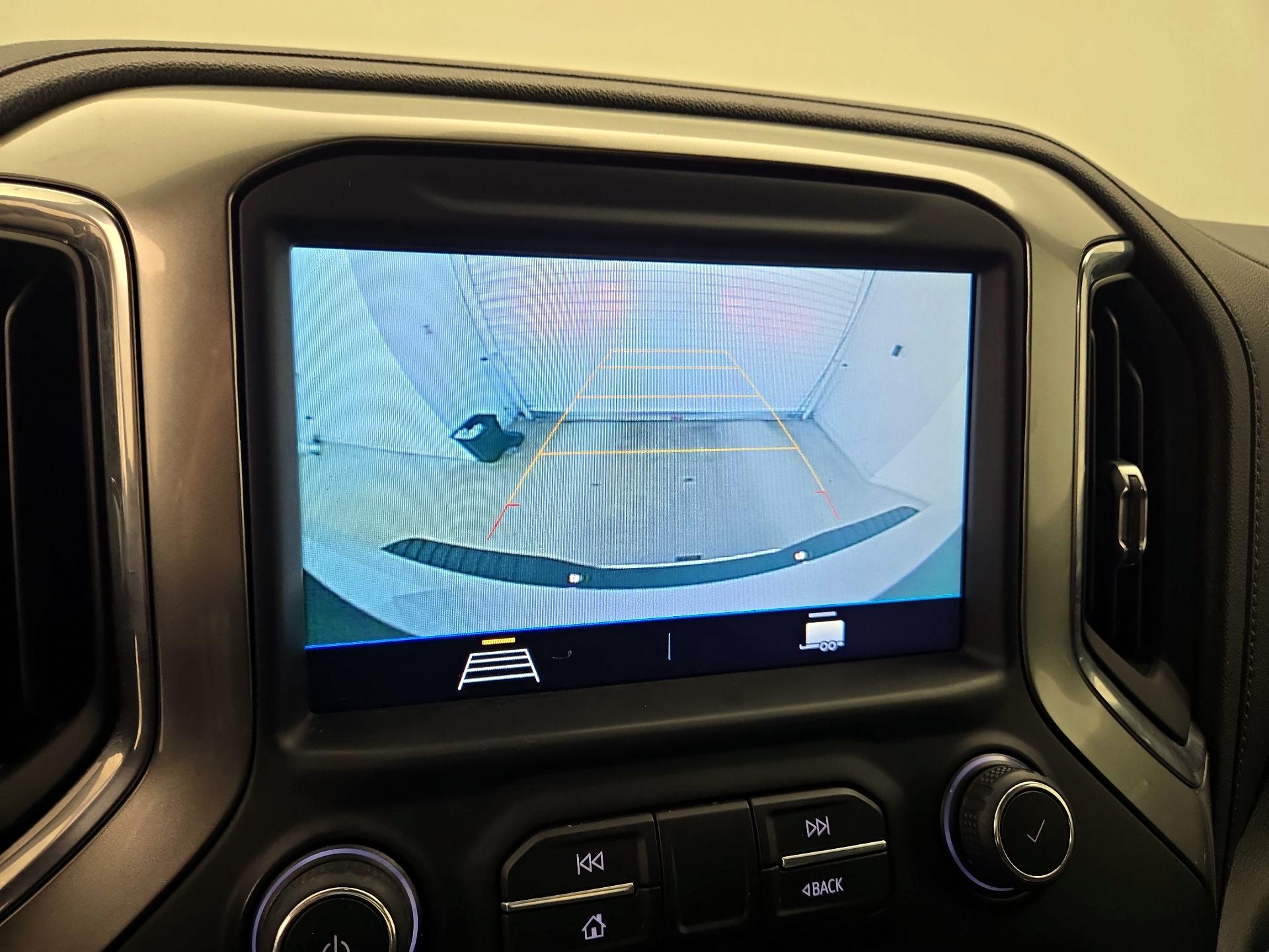 Thumbnail: 2020 Chevrolet Silverado 2500 - 14