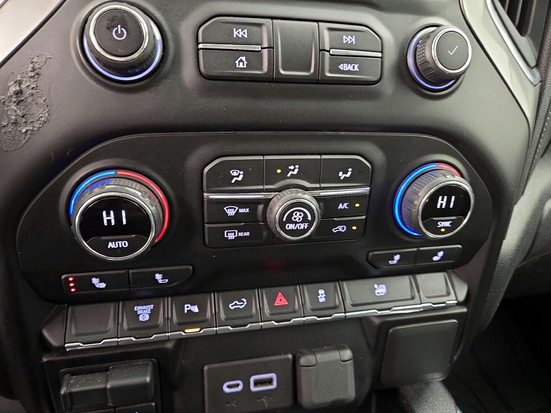 Thumbnail: 2020 Chevrolet Silverado 2500 - 16