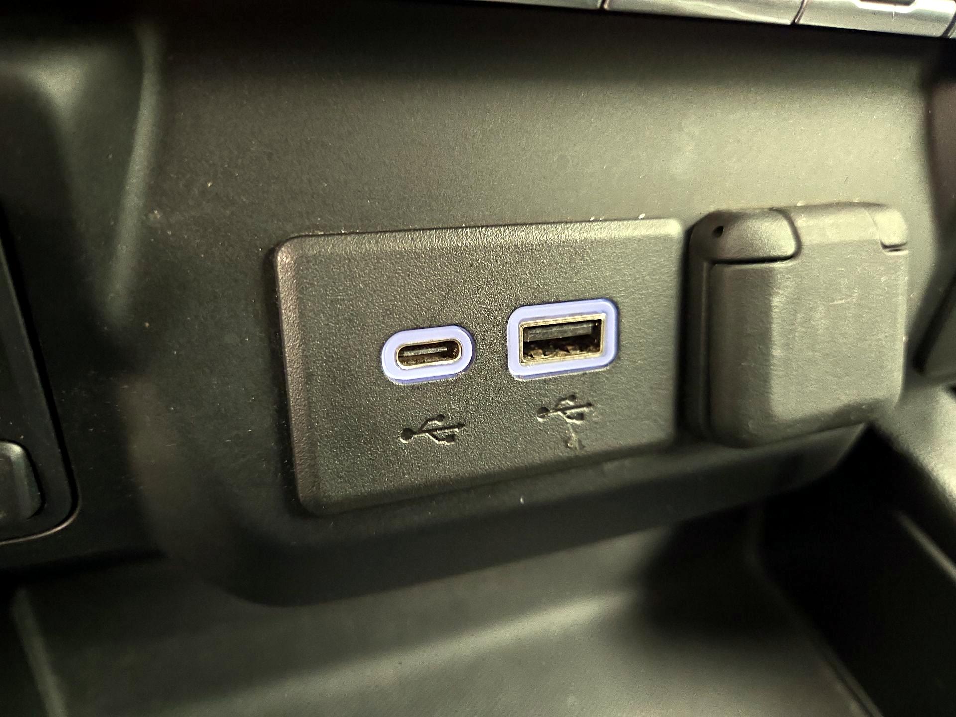 Thumbnail: 2020 Chevrolet Silverado 2500 - 18