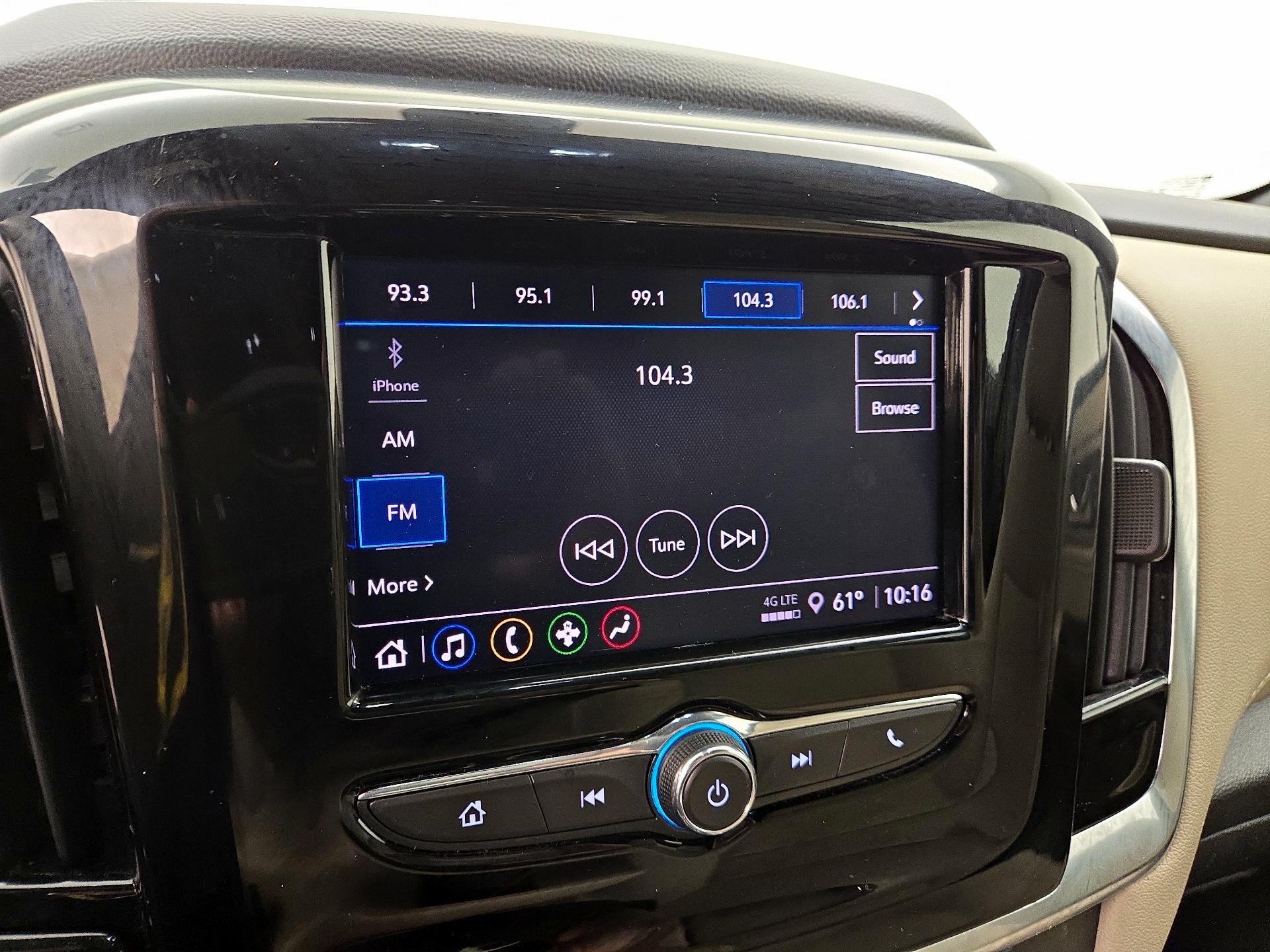 Thumbnail: 2022 Chevrolet Traverse - 15