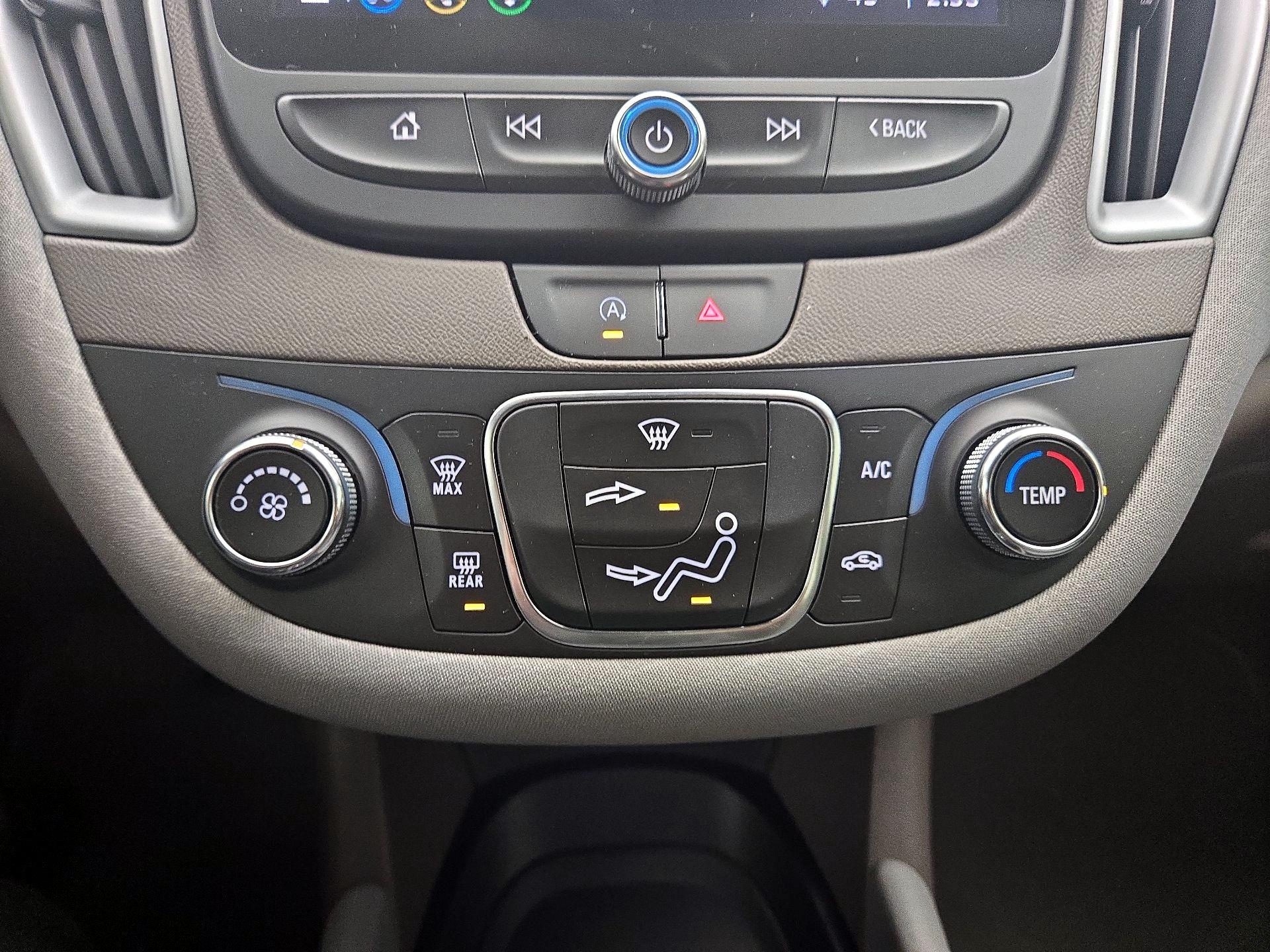 Thumbnail: 2024 Chevrolet Malibu - 16