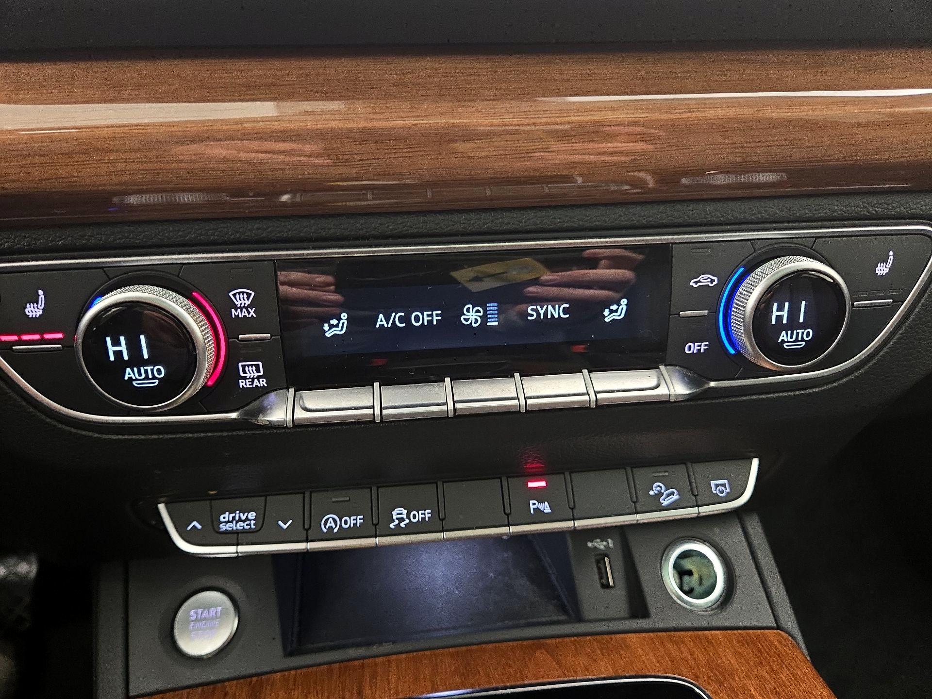 Thumbnail: 2023 Audi Q5 - 16