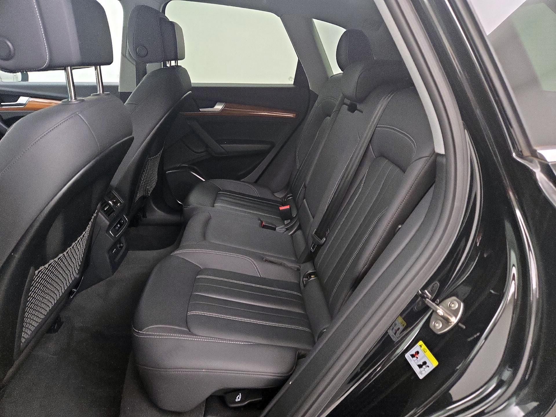 Thumbnail: 2023 Audi Q5 - 20