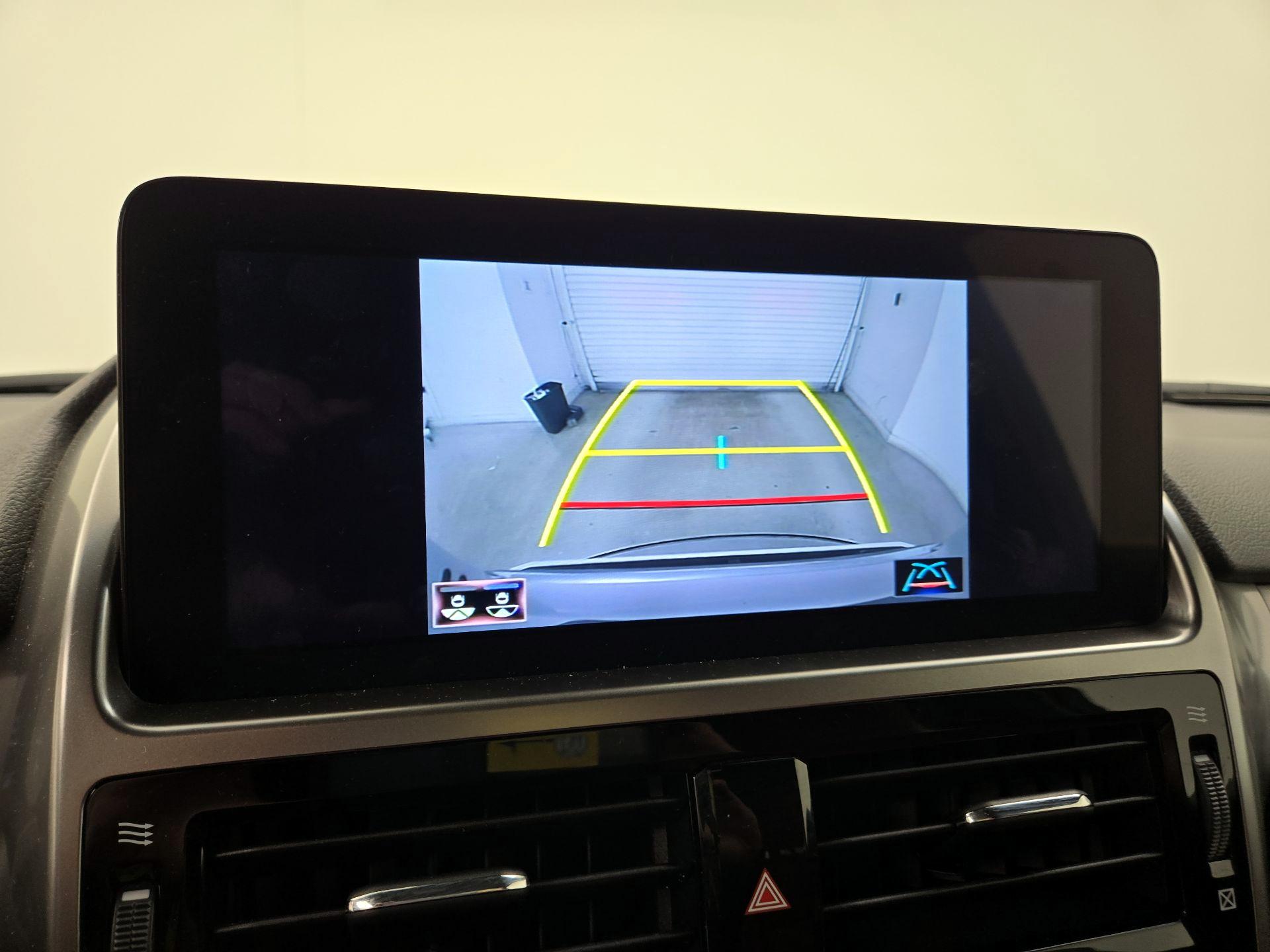 Thumbnail: 2022 Lexus GX - 15