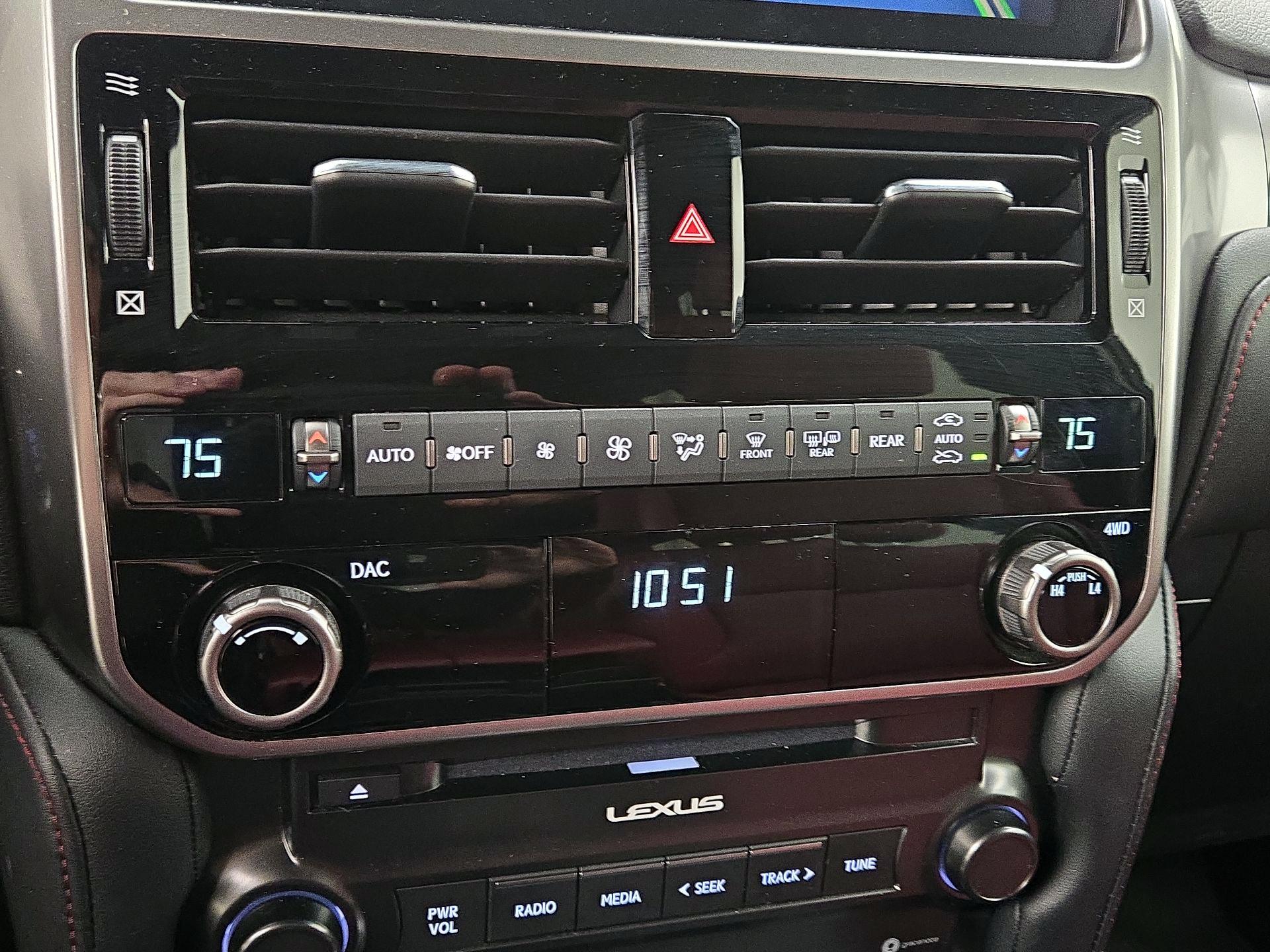 Thumbnail: 2022 Lexus GX - 17