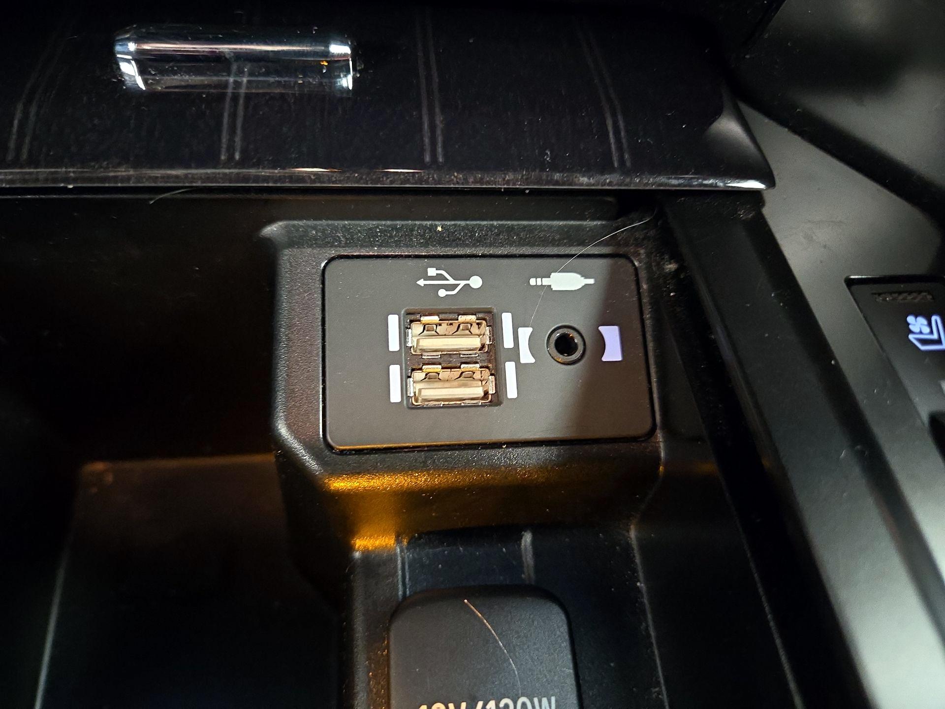 Thumbnail: 2022 Lexus GX - 19