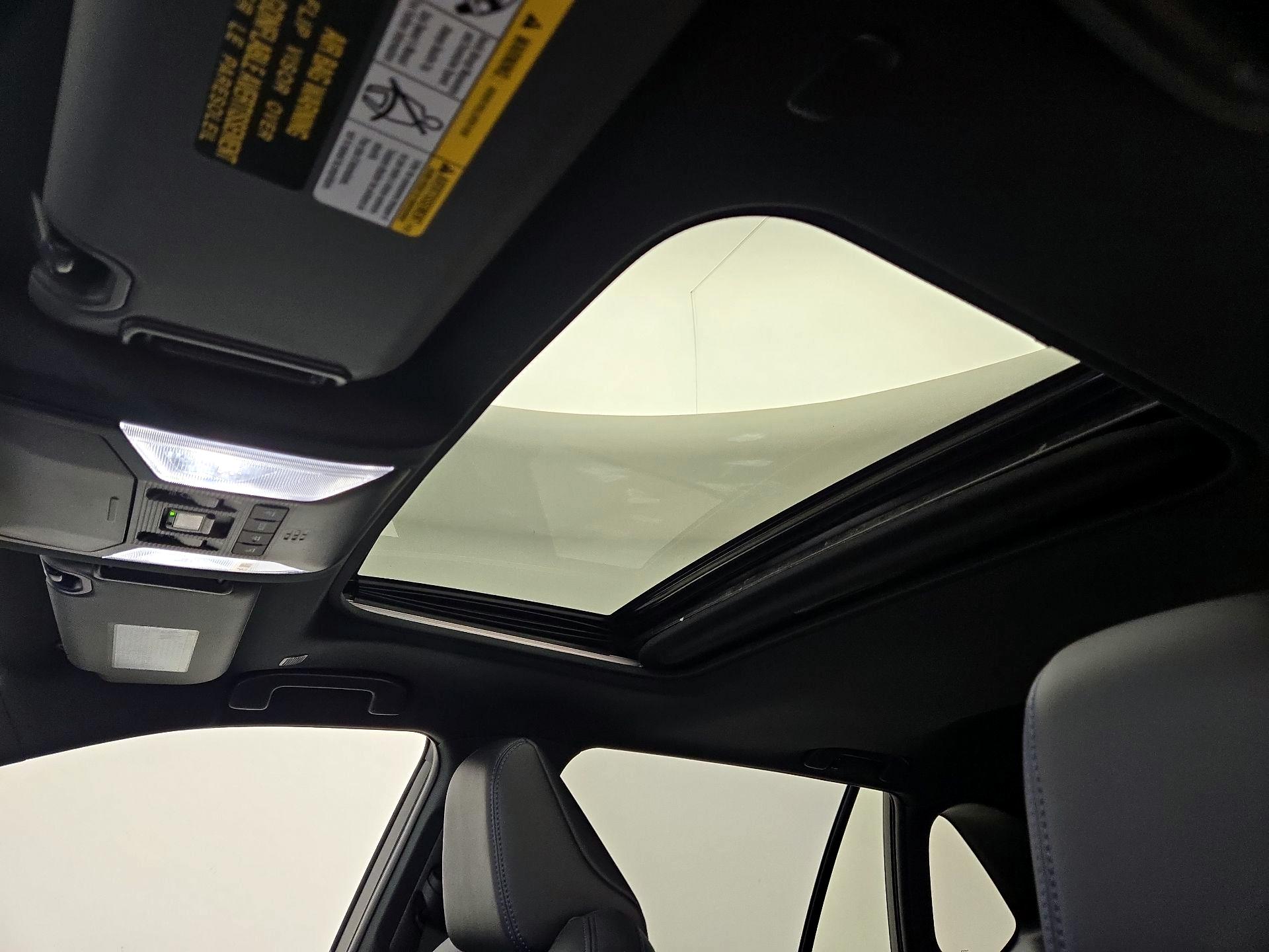 Thumbnail: 2025 Toyota RAV4 - 19