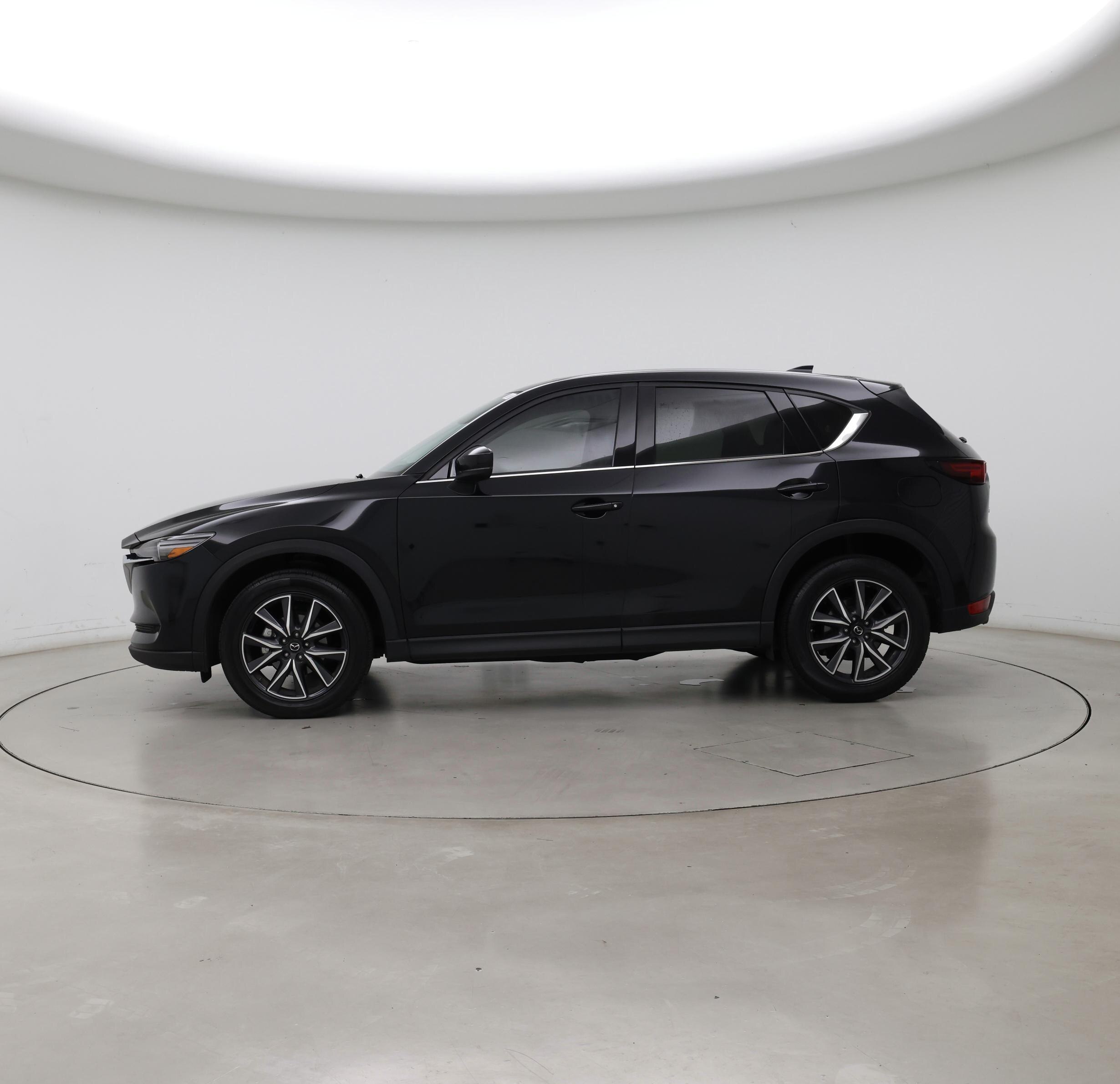 Thumbnail: 2017 Mazda CX-5 - 3
