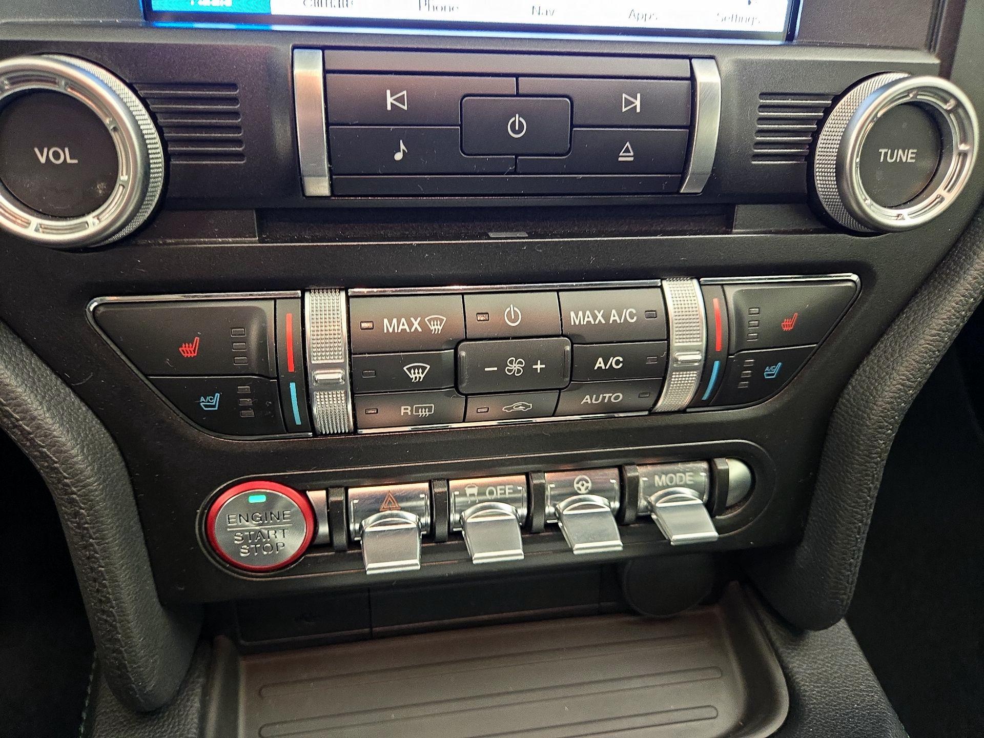 Thumbnail: 2019 Ford Mustang - 17