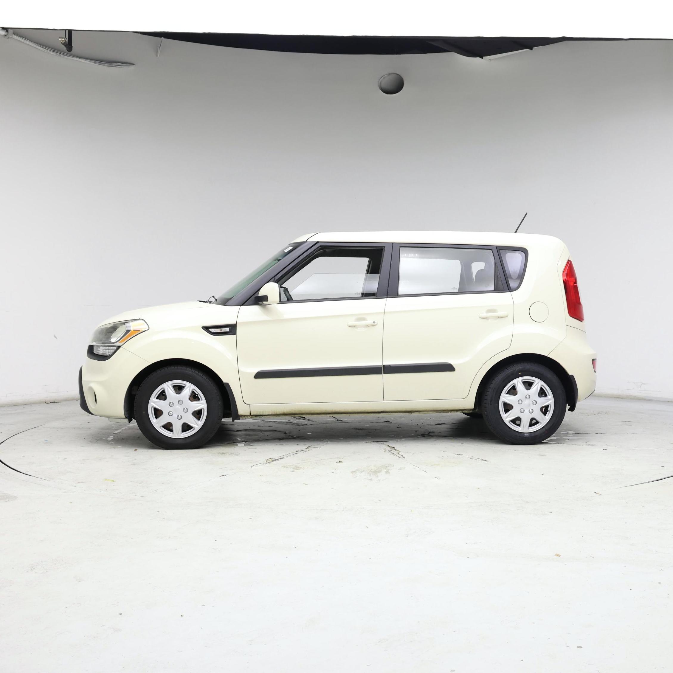 Thumbnail: 2013 Kia Soul - 3