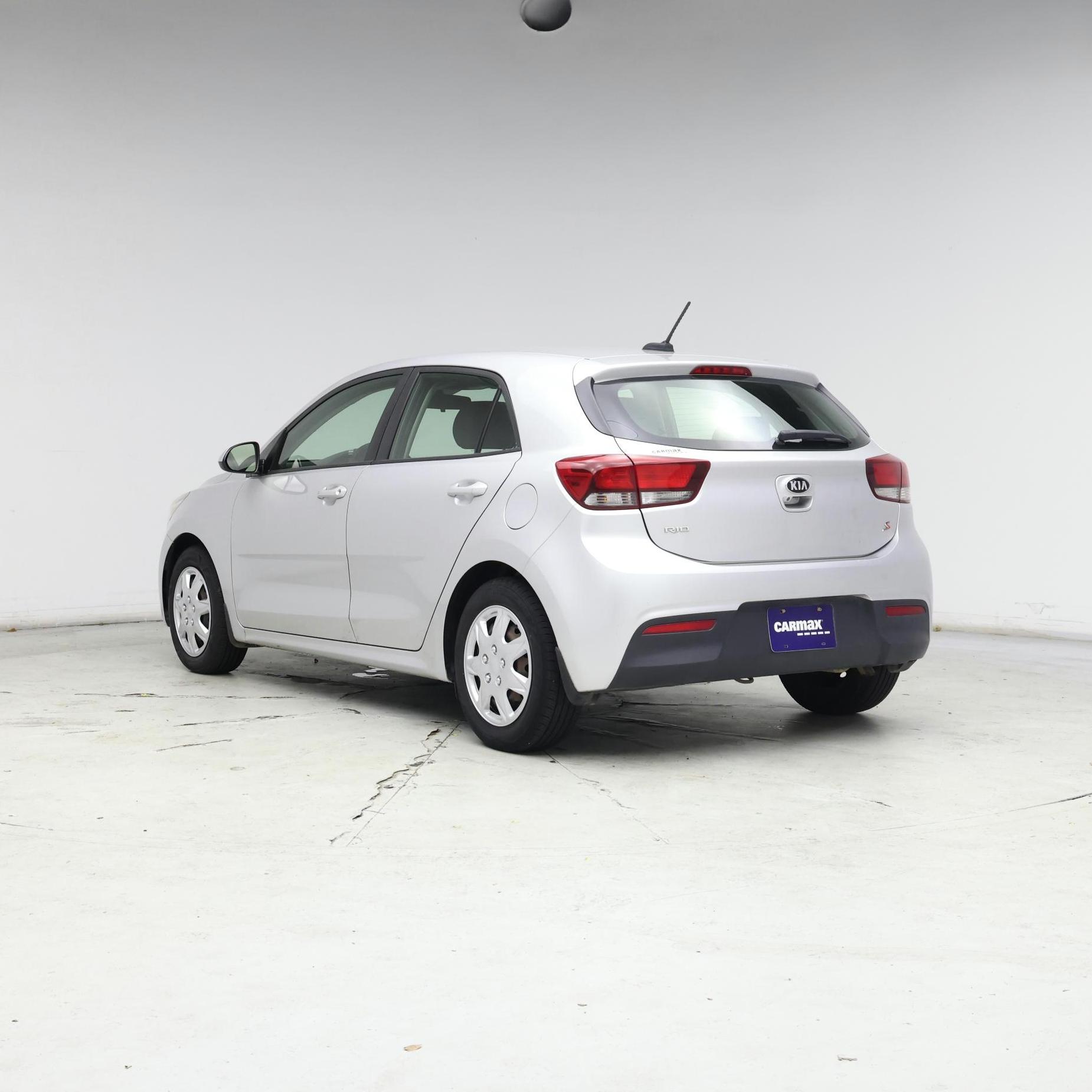 Thumbnail: 2018 Kia Rio5 - 2