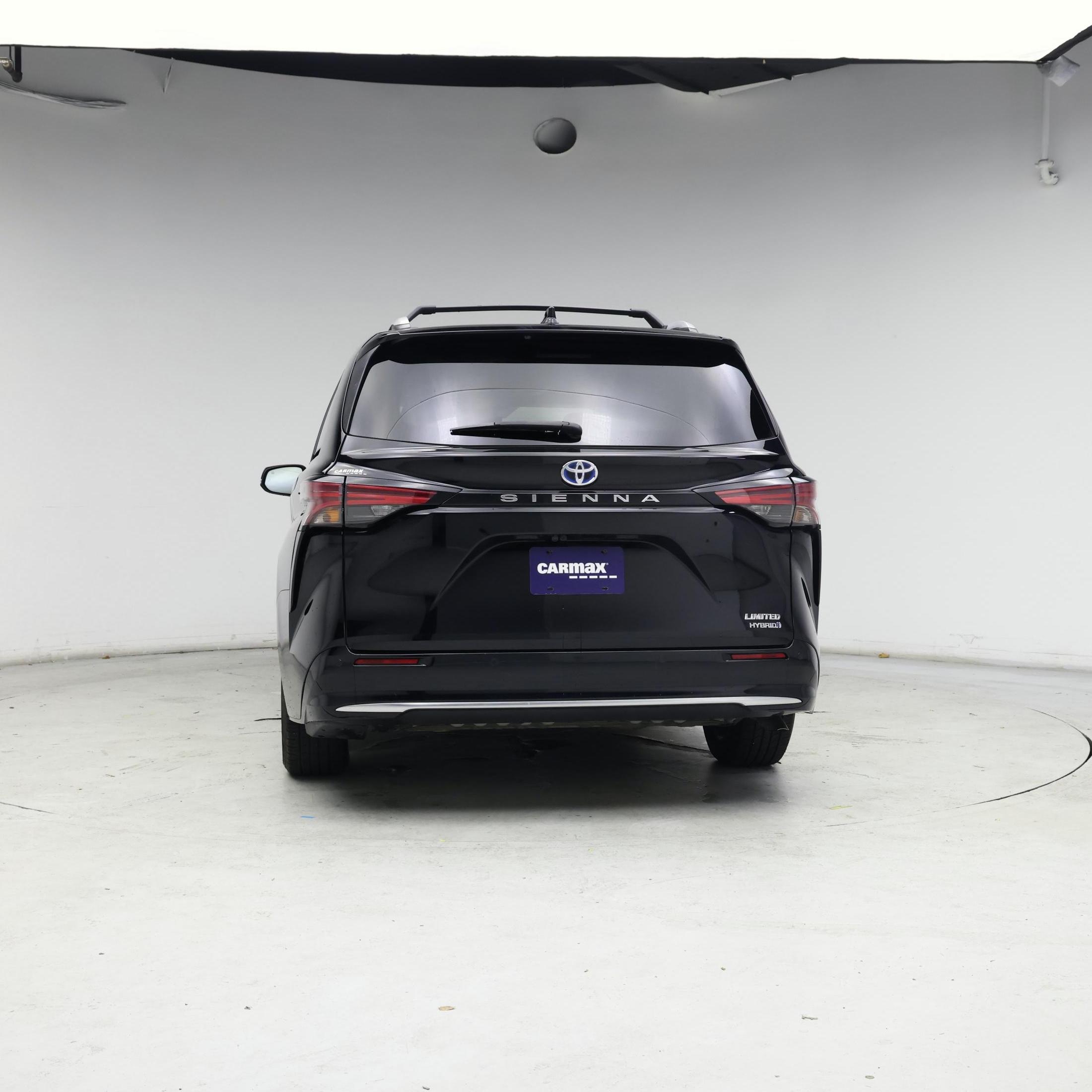 Thumbnail: 2022 Toyota Sienna - 6